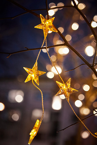 STRÅLA - LED裝飾燈串/24個燈泡, 星形 閃爍/戶外用 金色 | IKEA 線上購物 - PH180034_S4