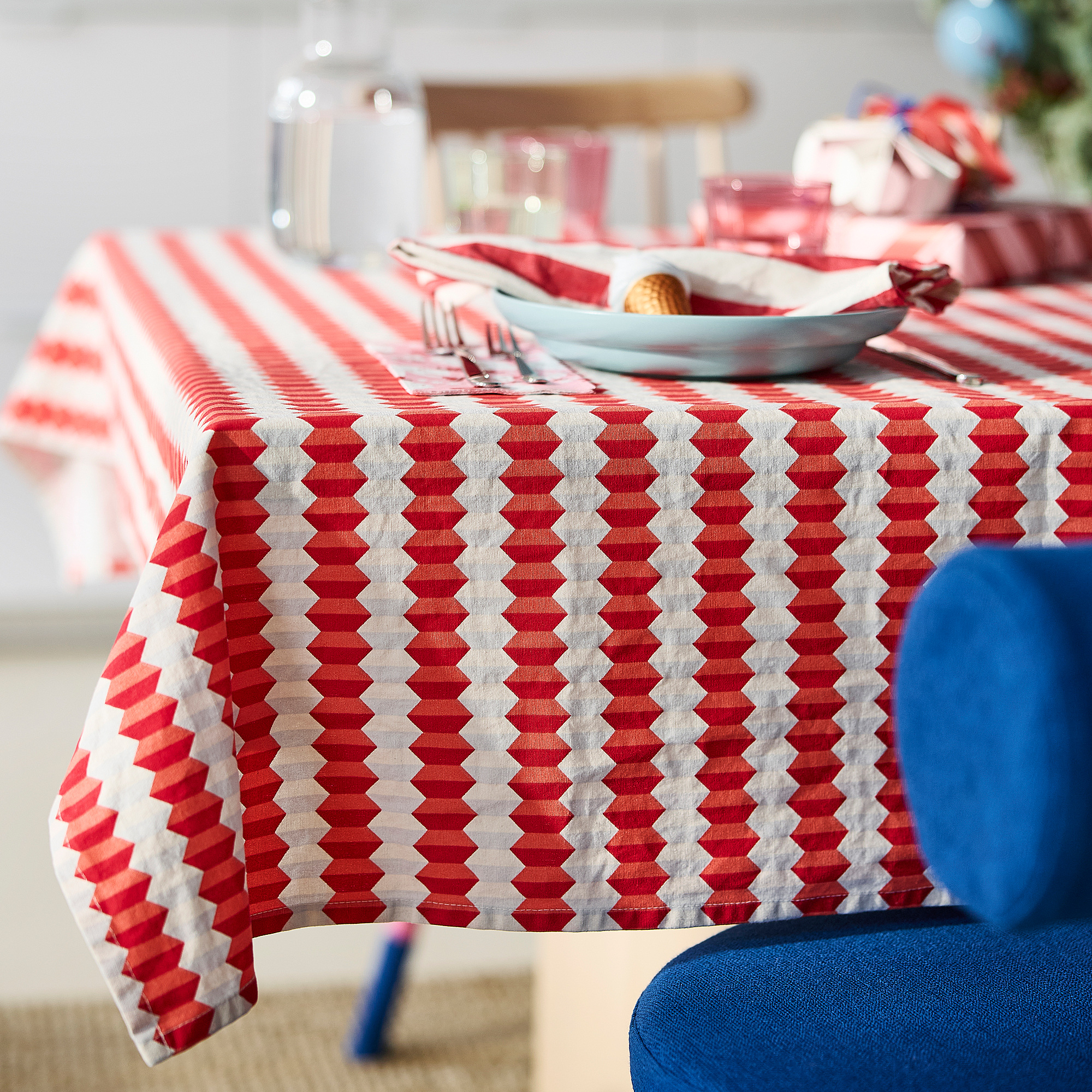 VINTERFINT tablecloth