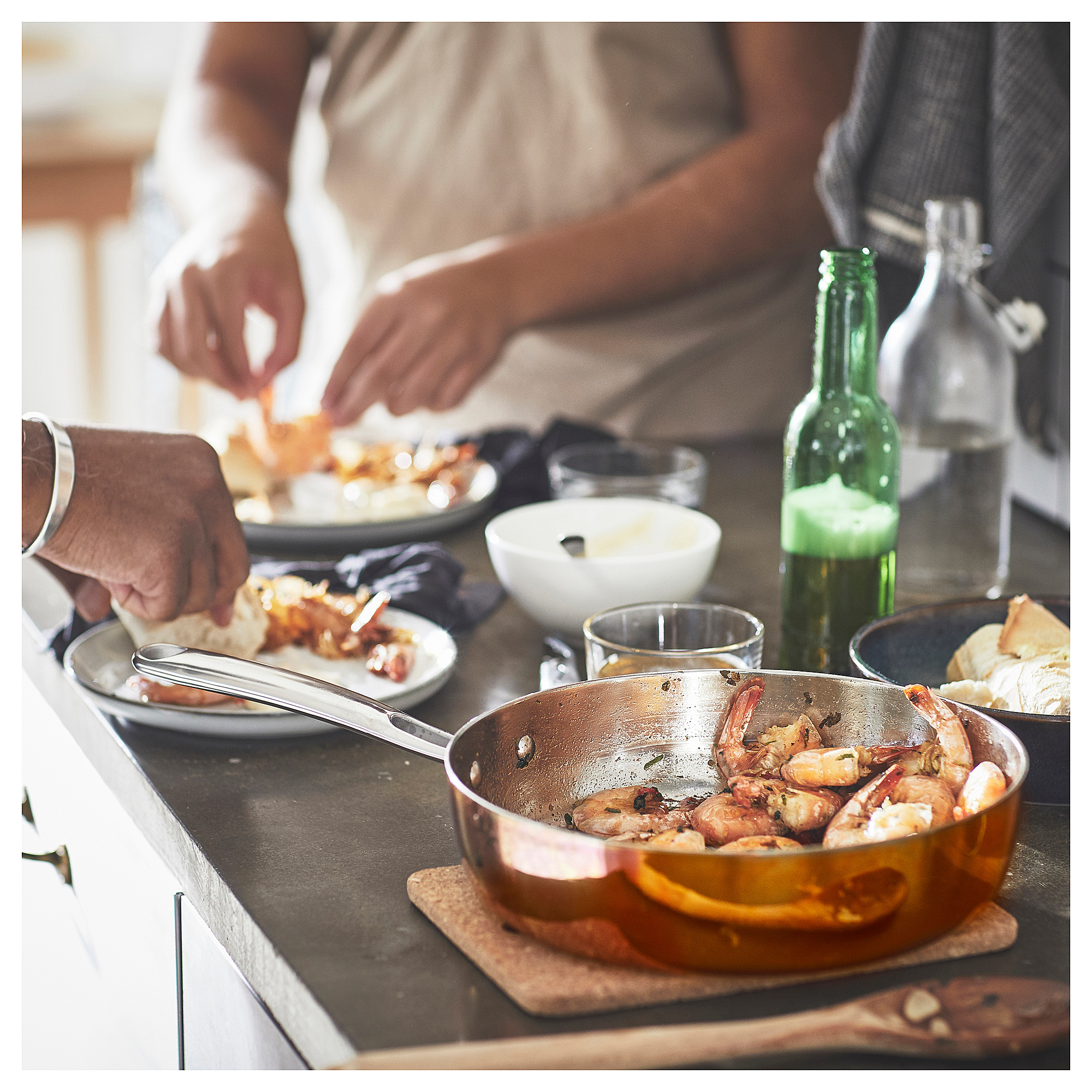 FINMAT sauté pan with lid