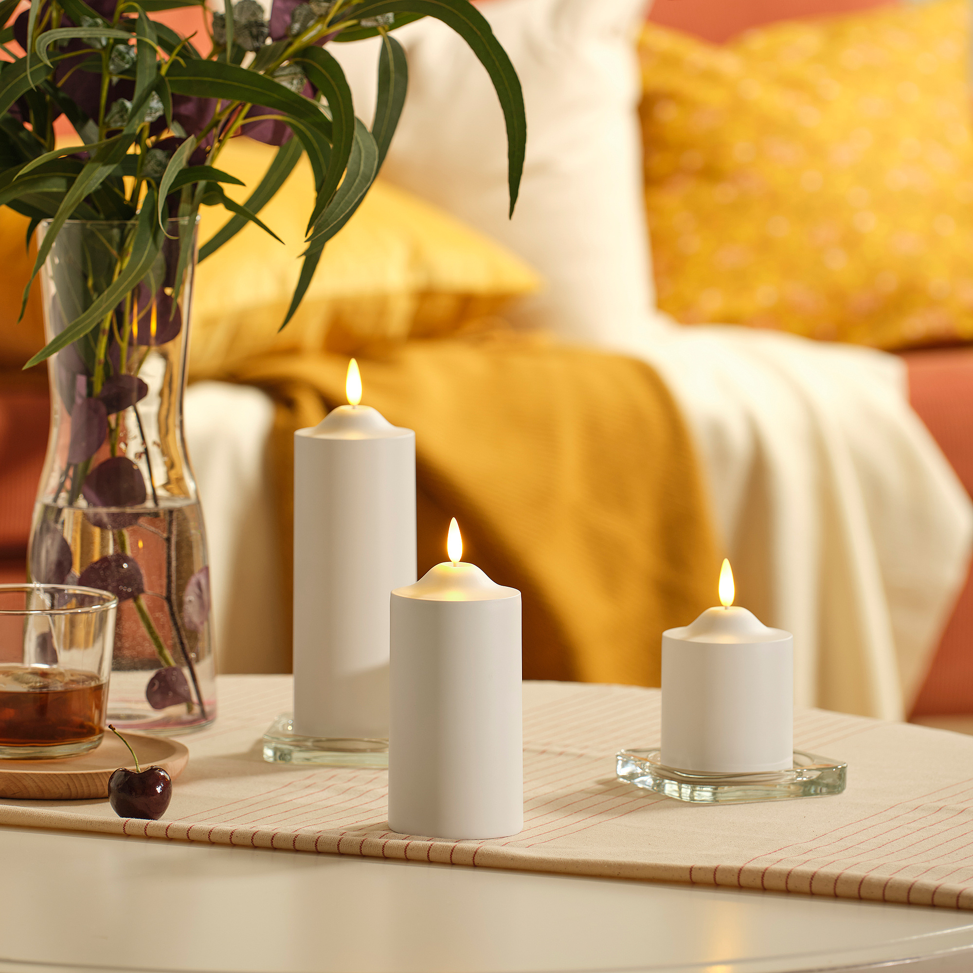 SMÅLOM LED柱狀燭燈