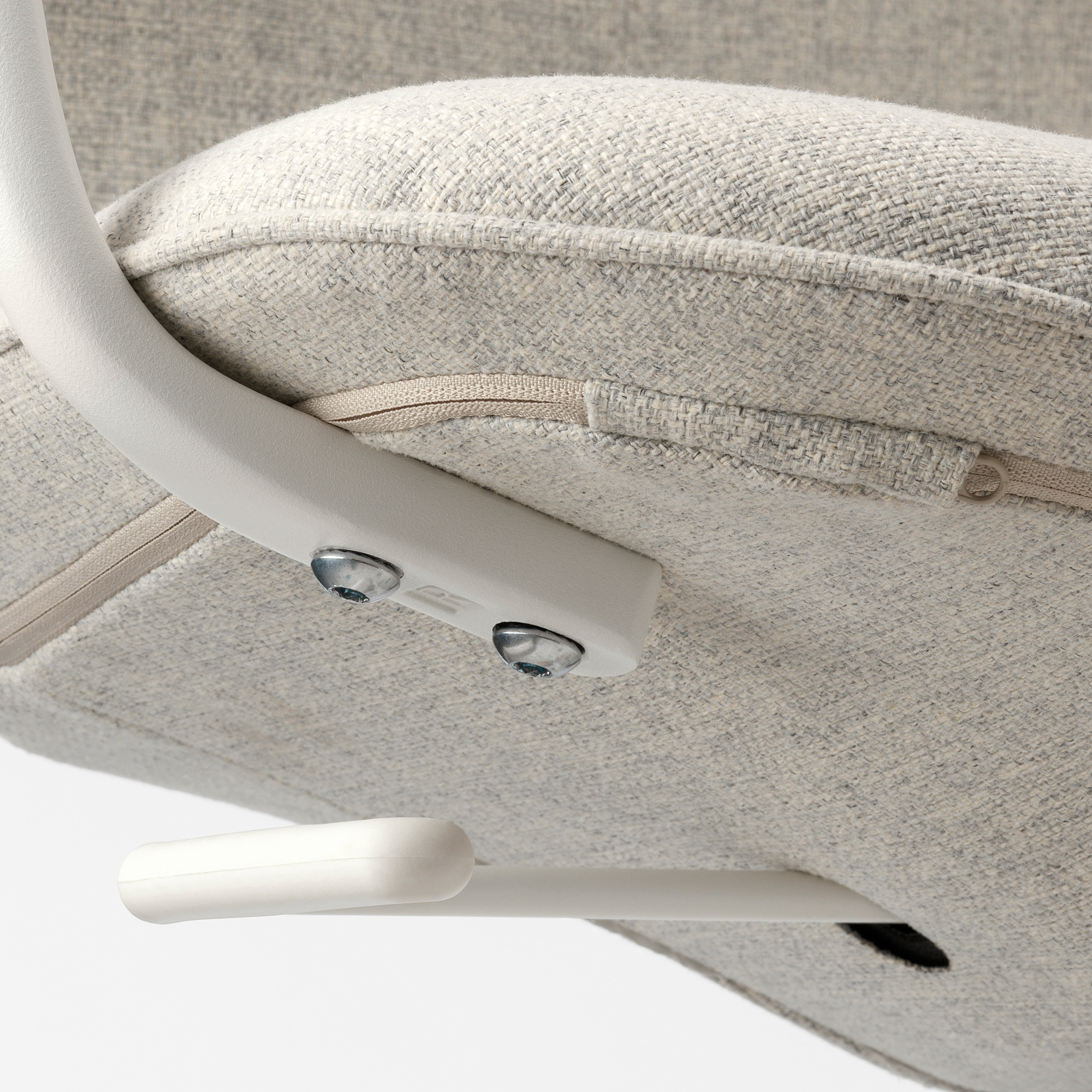 LÅNGFJÄLL office chair with armrests