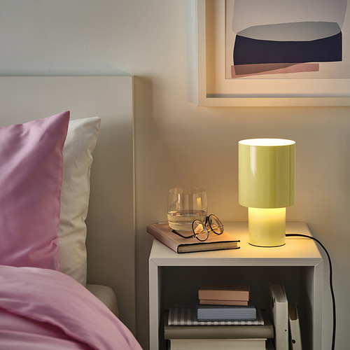 SPETSBOJ table lamp