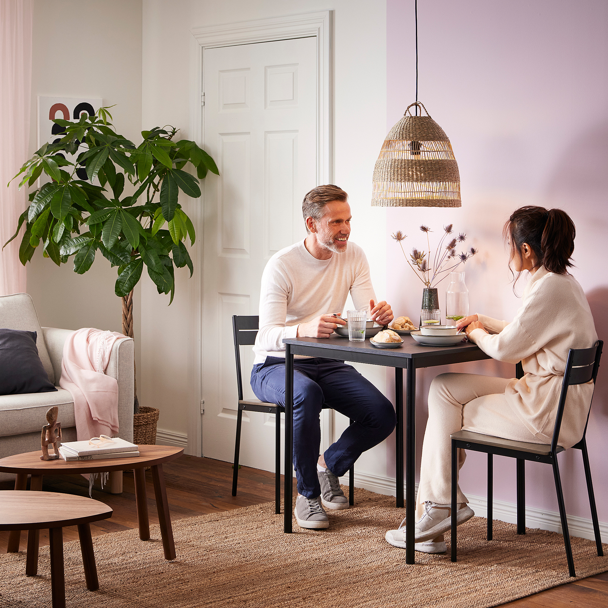 SANDSBERG/SANDSBERG table and 2 chairs