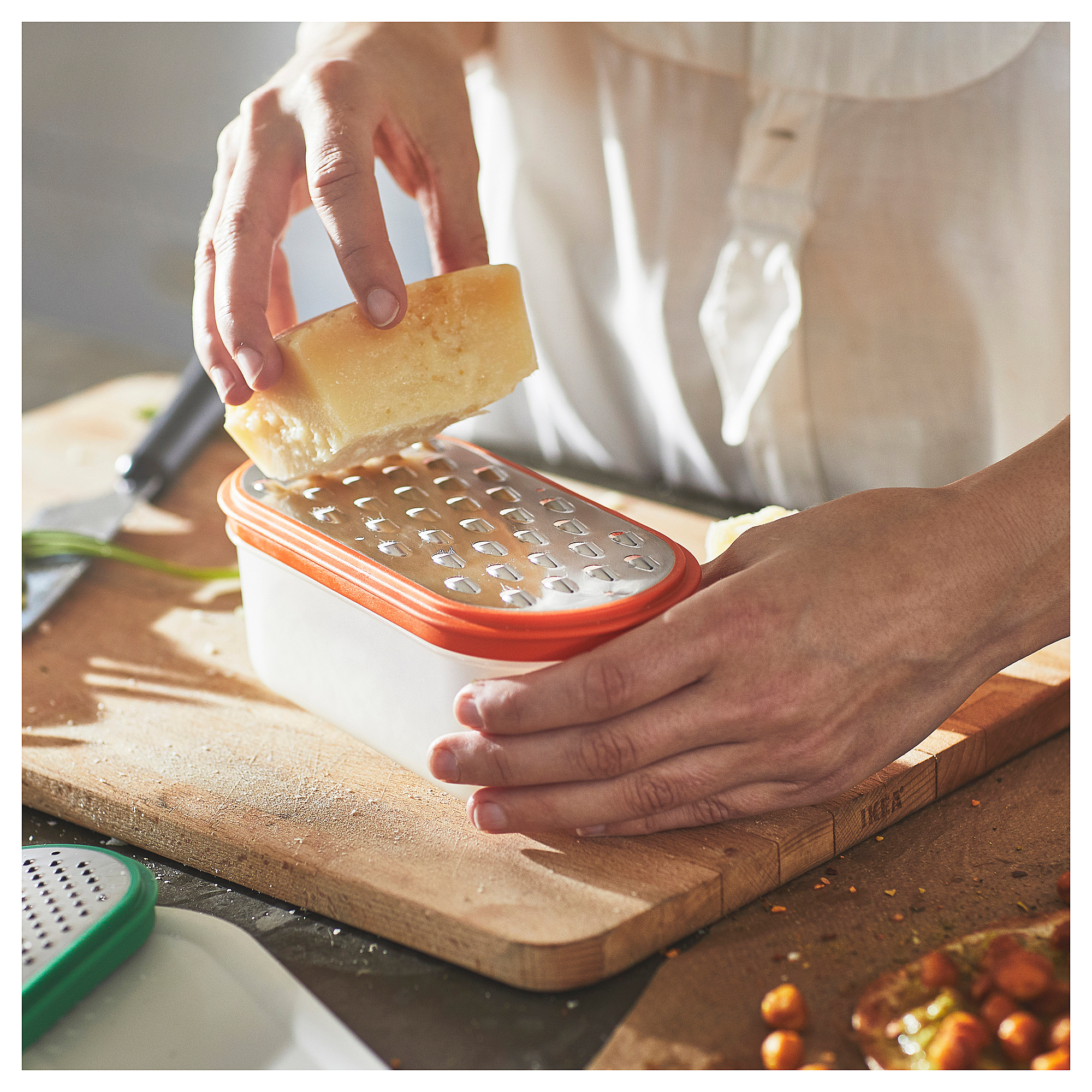 UPPFYLLD grater with container, set of 4