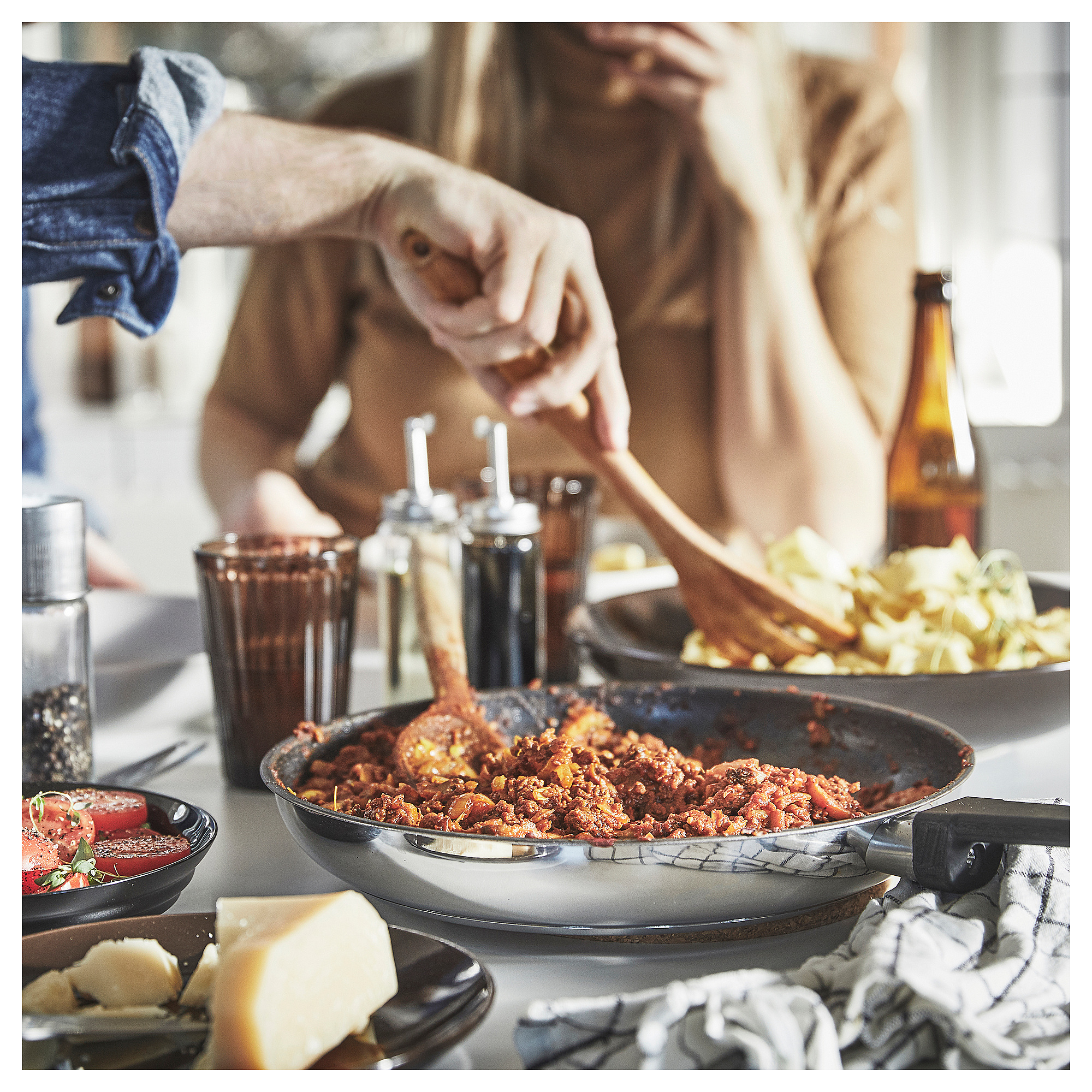 MIDDAGSMAT frying pan