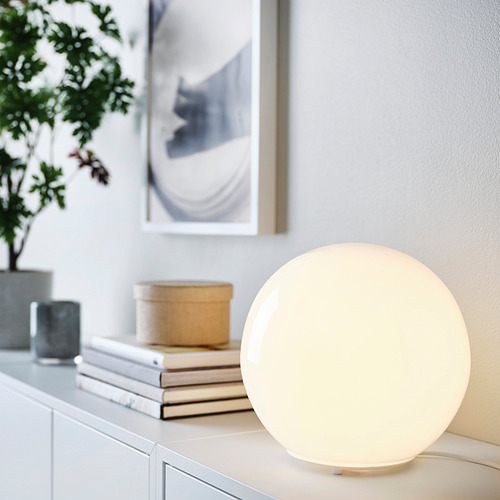 SOLHETTA LED bulb E27 470 lumen