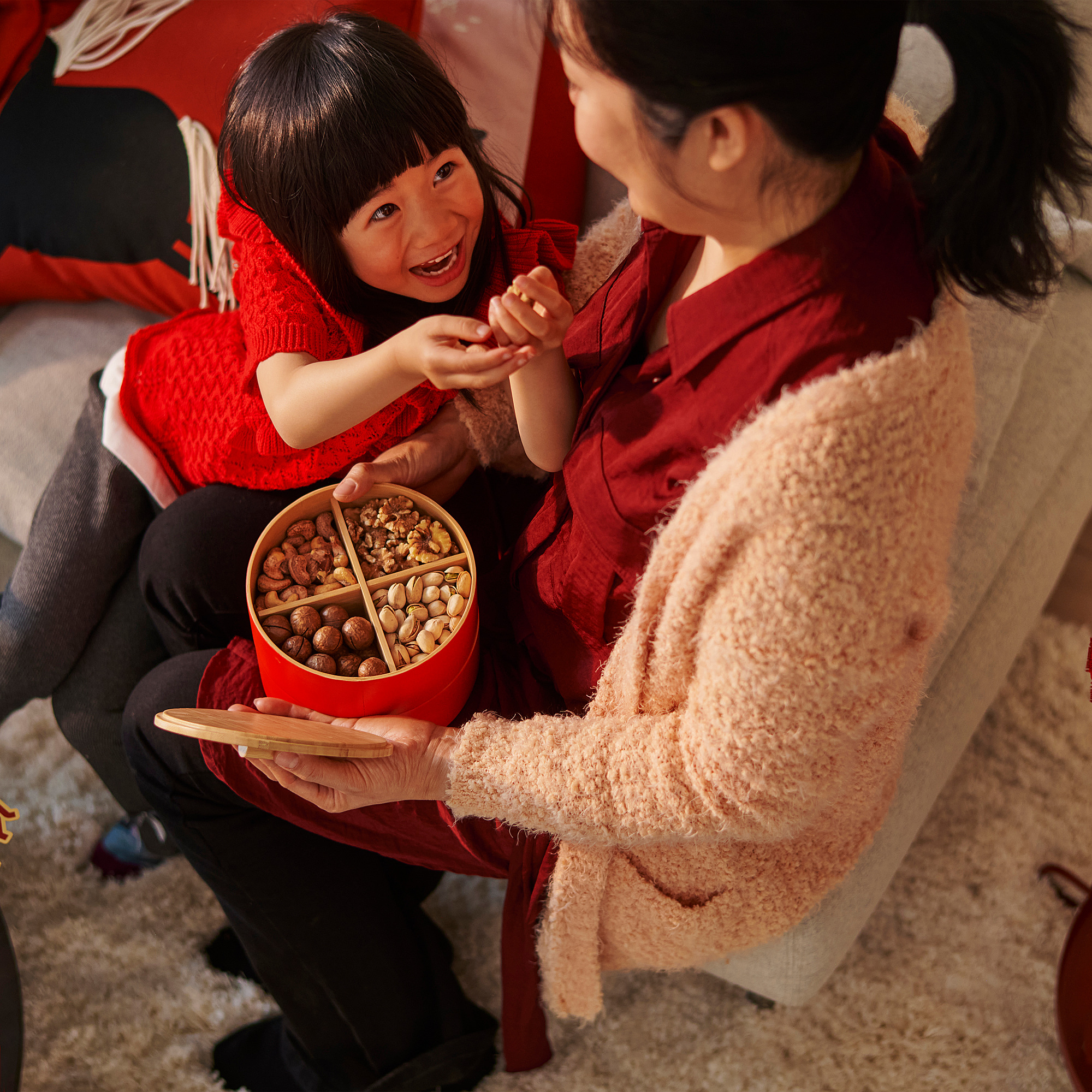 FÖSSTA 賀年糖果盒