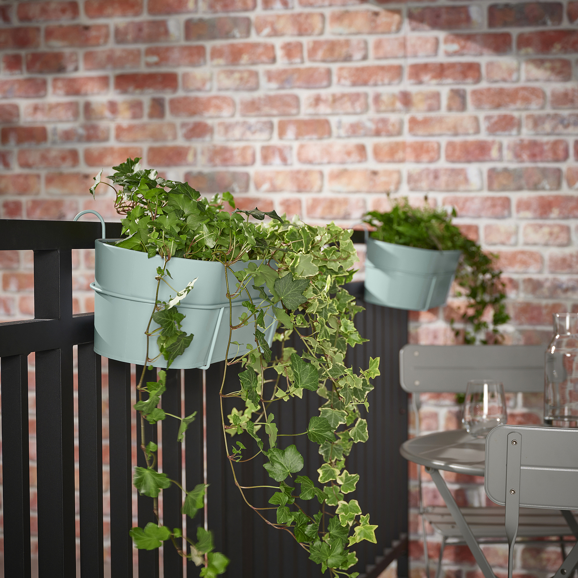VITLÖK flower box with holder
