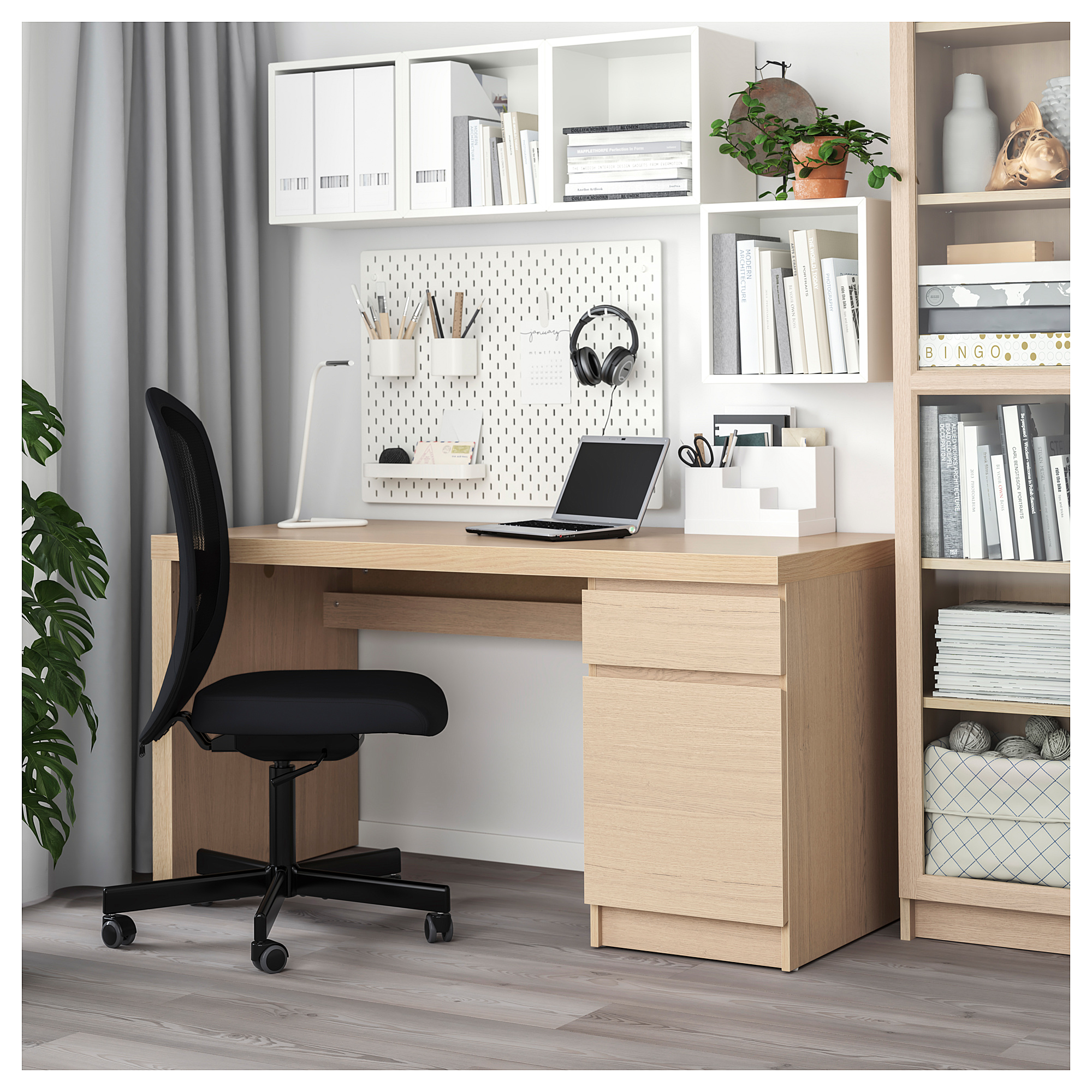 Malm 書桌 工作桌 實木貼皮 染白橡木 Ikea 線上購物