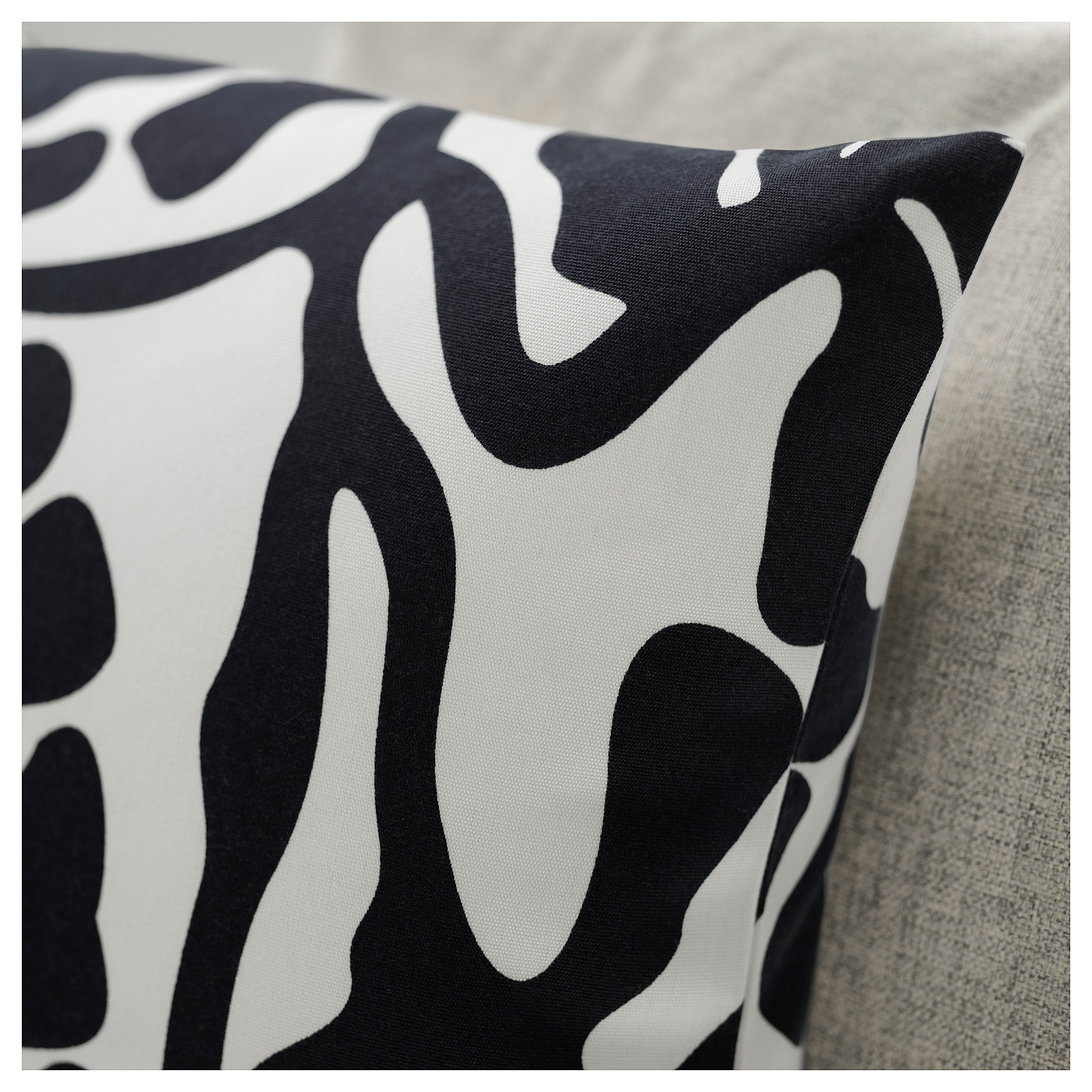 GRÖNKNAVEL cushion cover