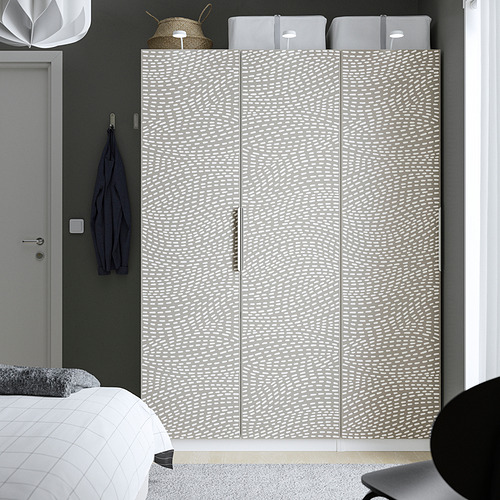 MISTUDDEN door