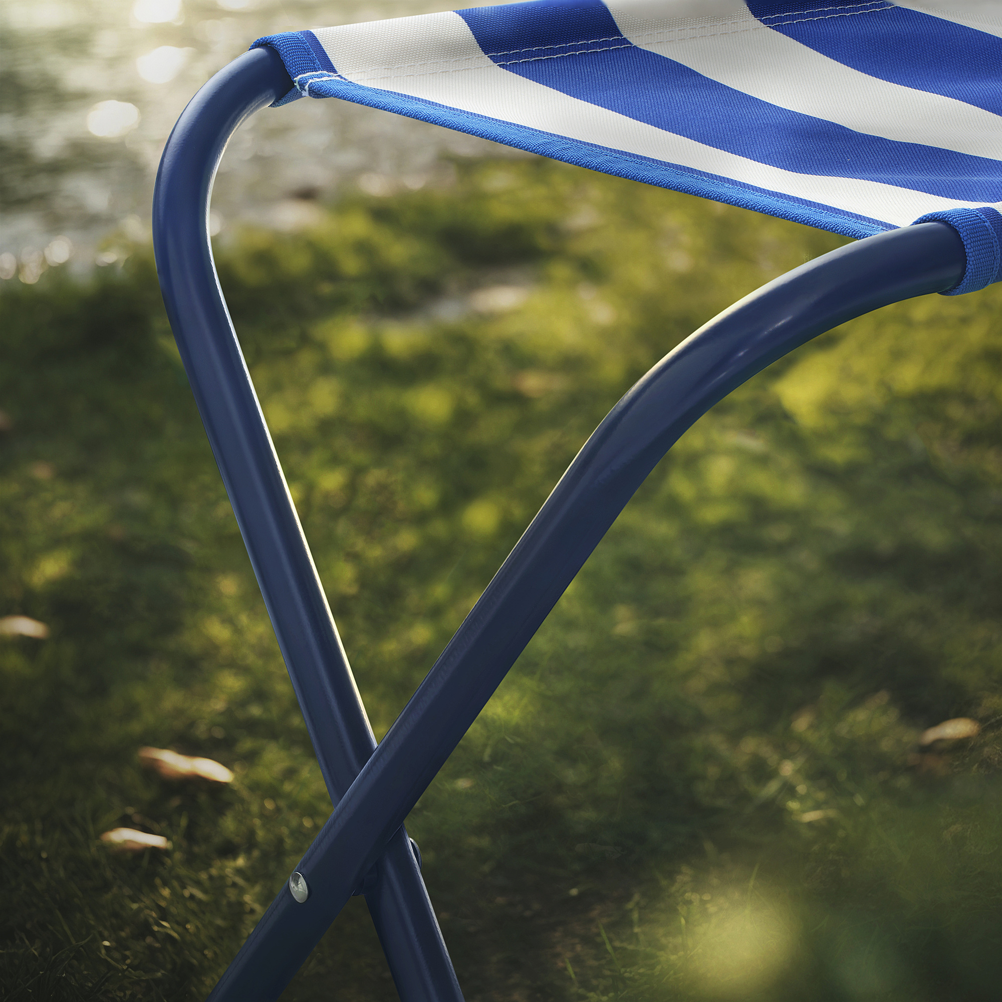 STRANDÖN folding stool
