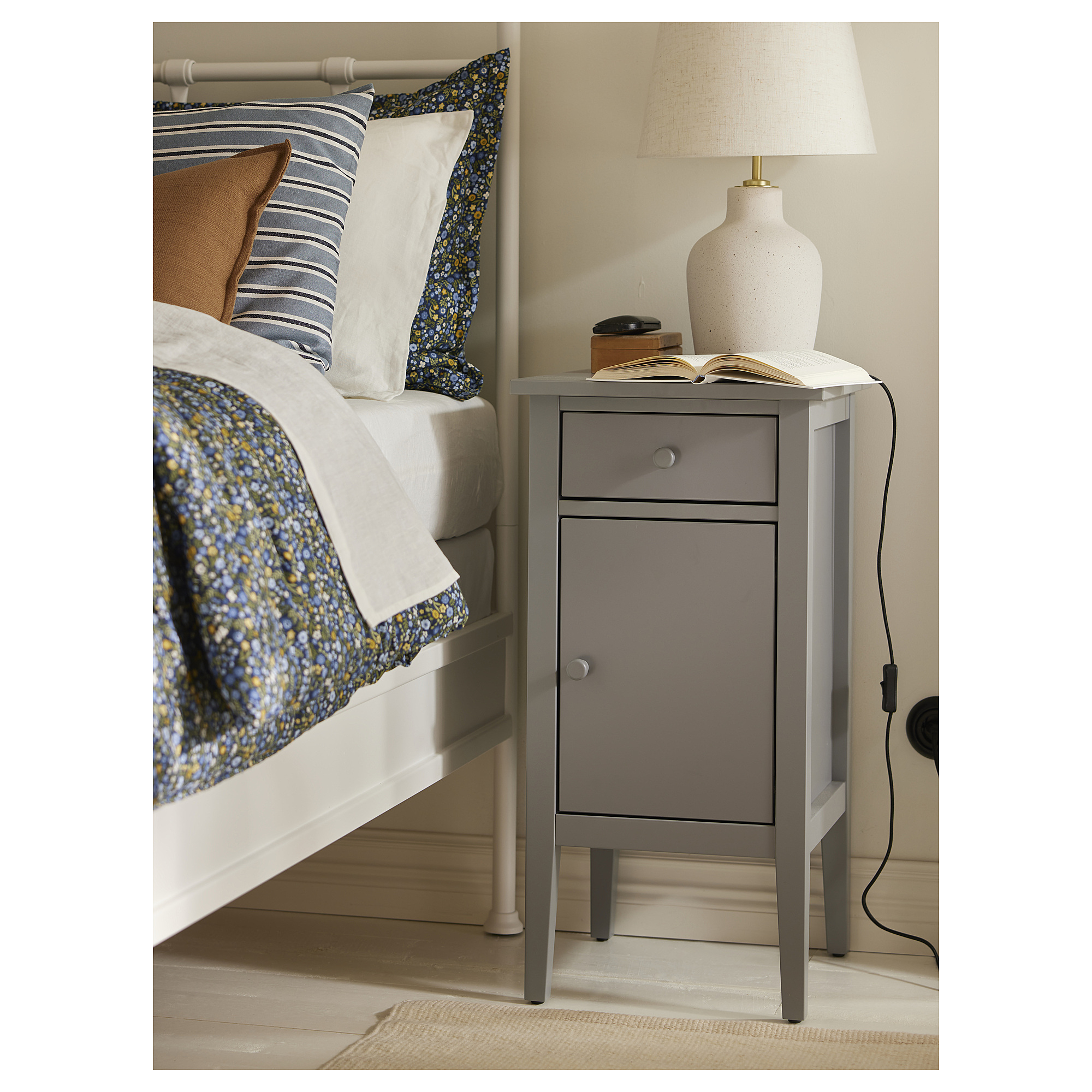 BLIDVÄDER table lamp