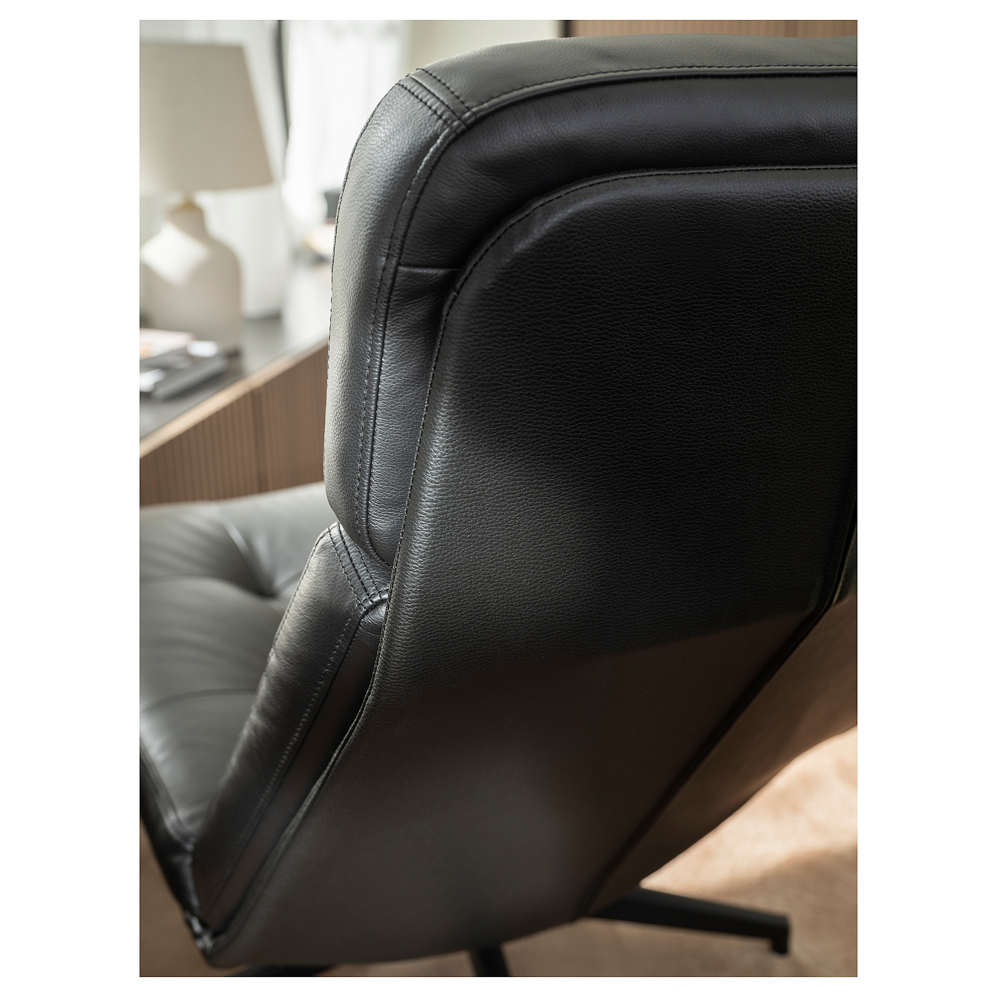 HAVBERG swivel armchair