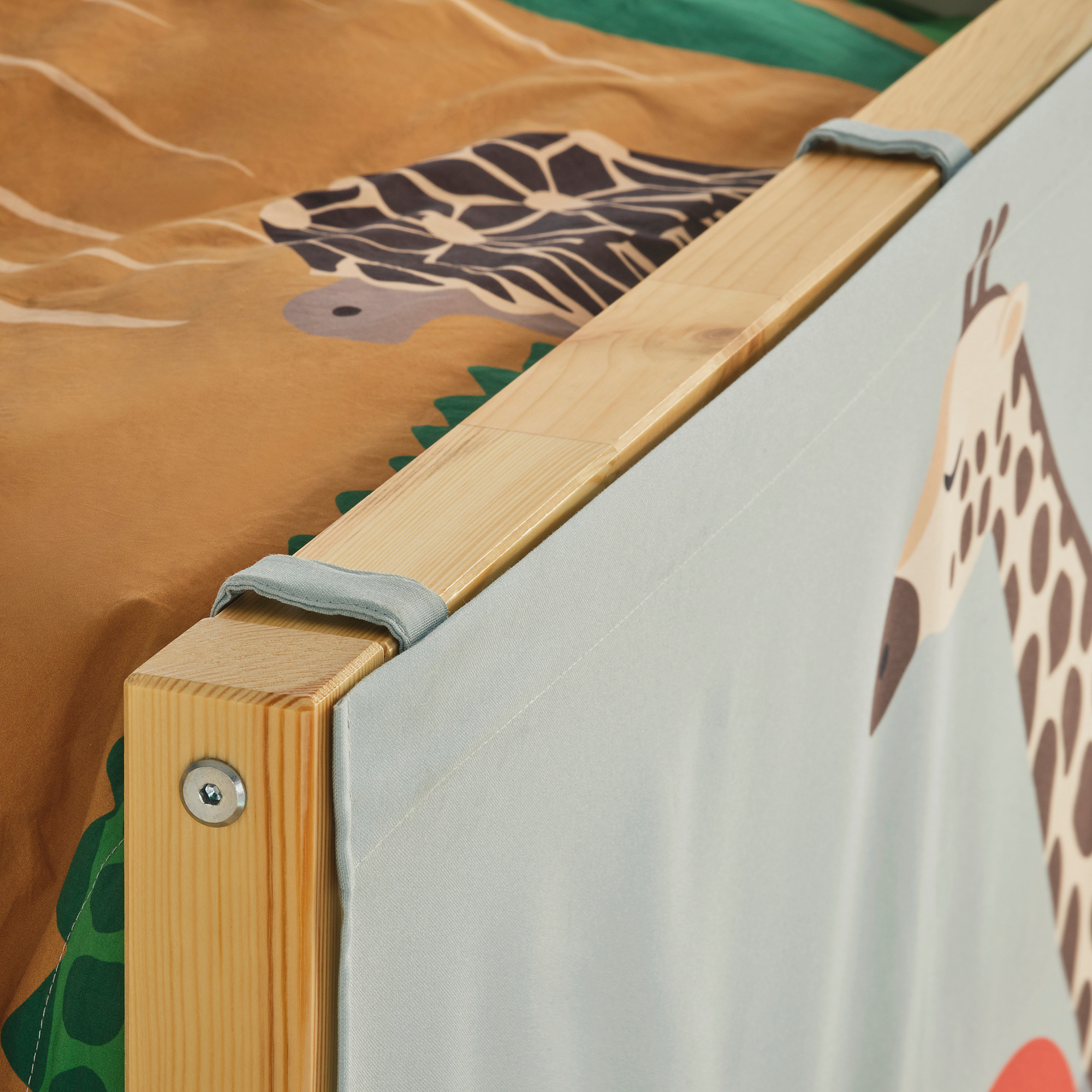 KURA bed curtain