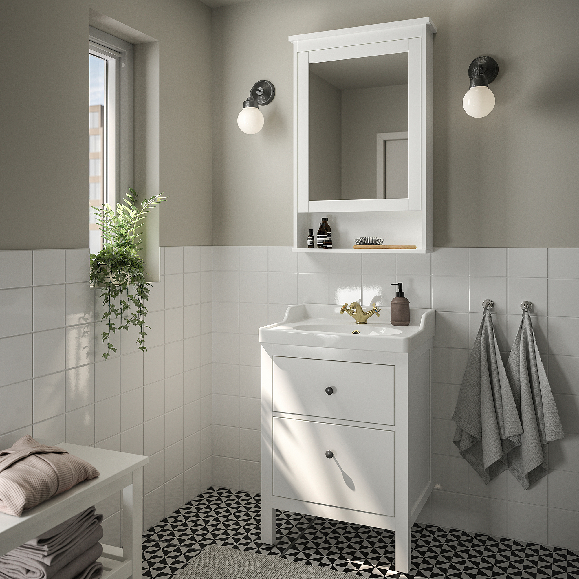 HEMNES/RUTSJÖN 洗臉盆櫃附抽屜/洗臉盆/水龍頭
