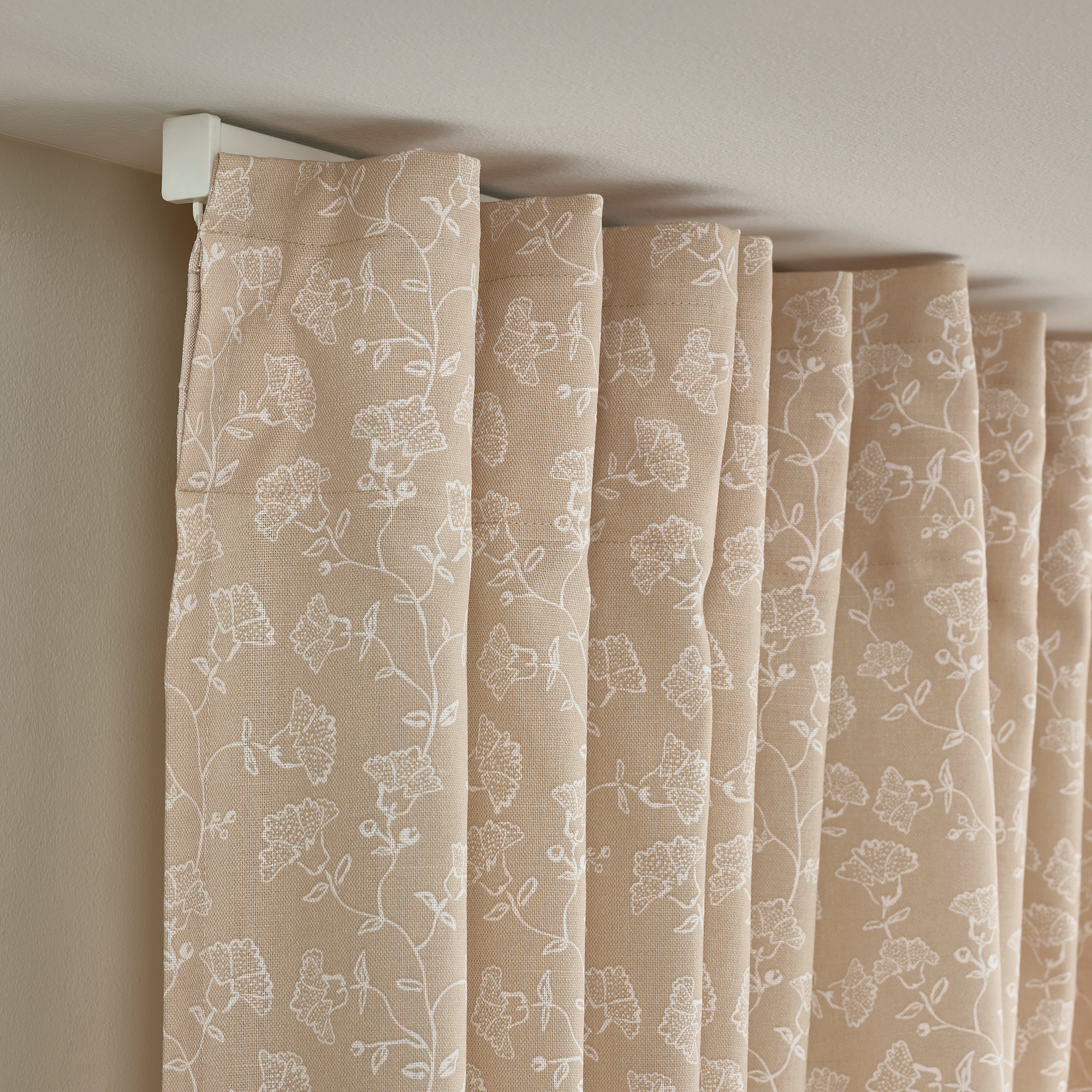 TRYSTÄVMAL curtains, 1 pair