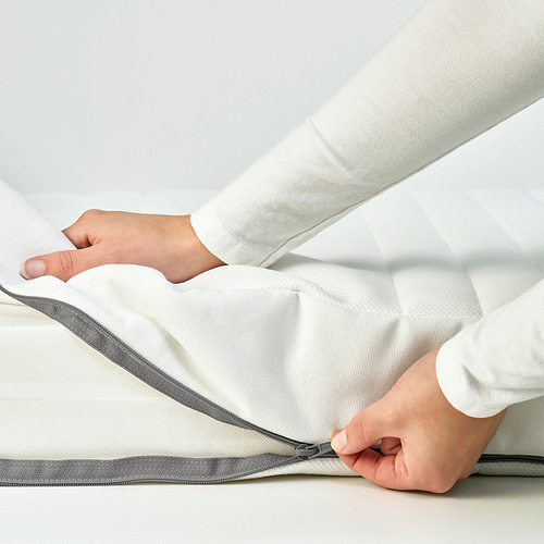 JÄTTETRÖTT 嬰兒床筒彈簧床墊