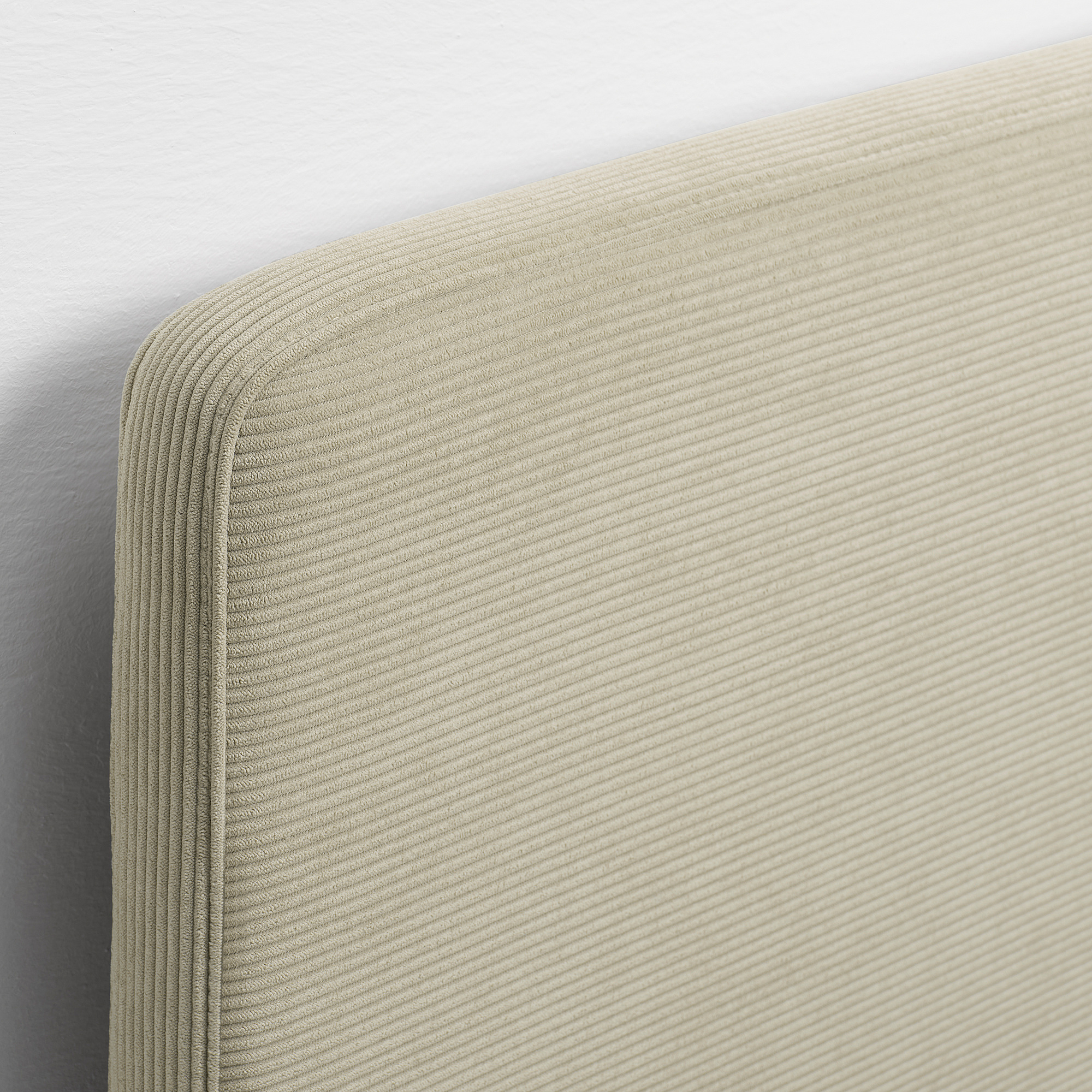 TÄRNKULLEN 軟墊式床框