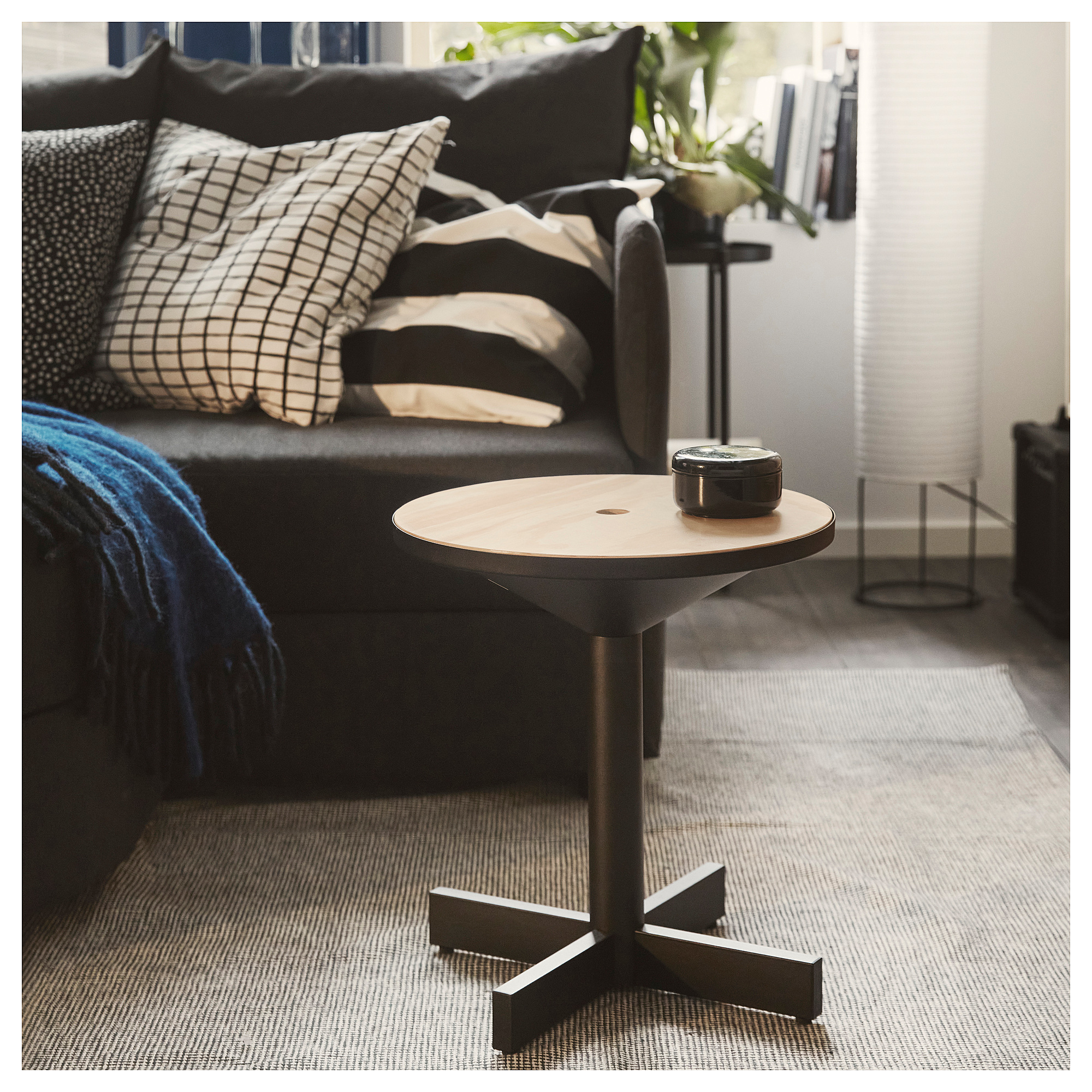 GRIMSARBO side table