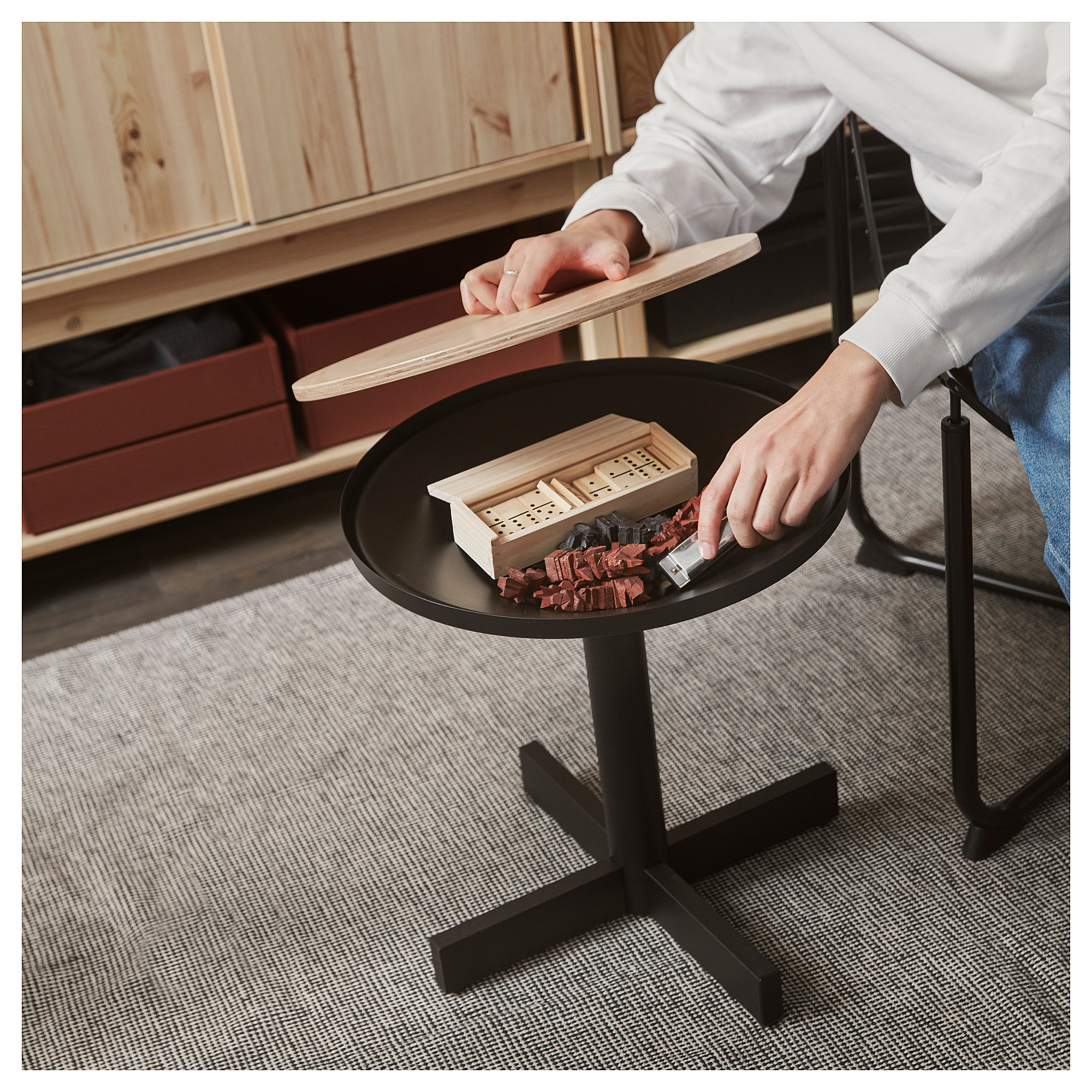 GRIMSARBO side table