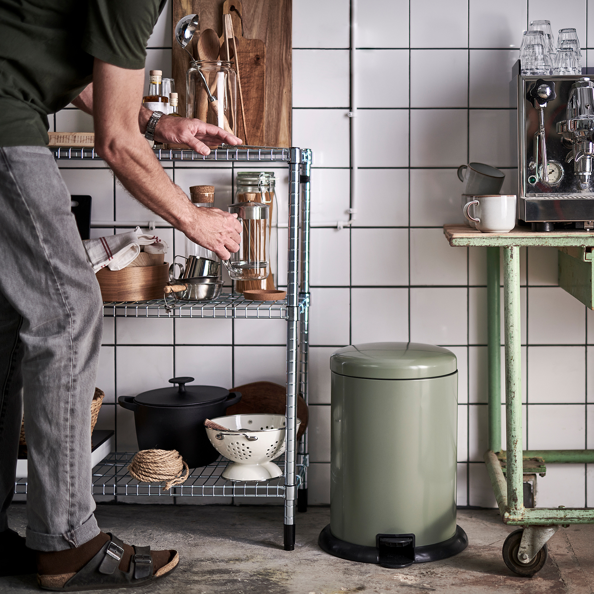 GÅNGSKYFFEL 腳踏式垃圾桶