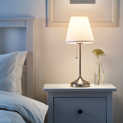 ÅRSTID table lamp