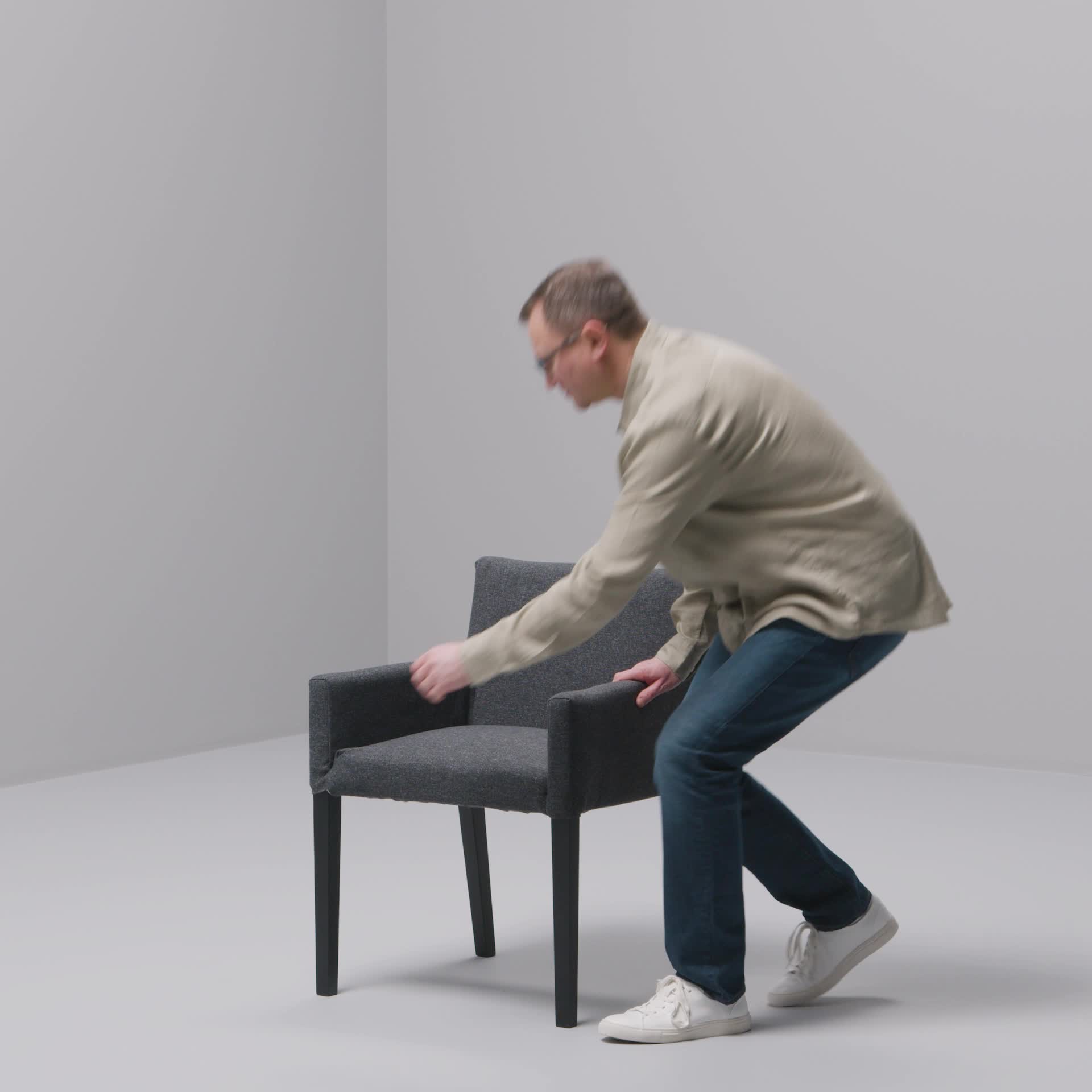 MÅRENÄS chair with armrests, black/Gunnared dark gray - IKEA US