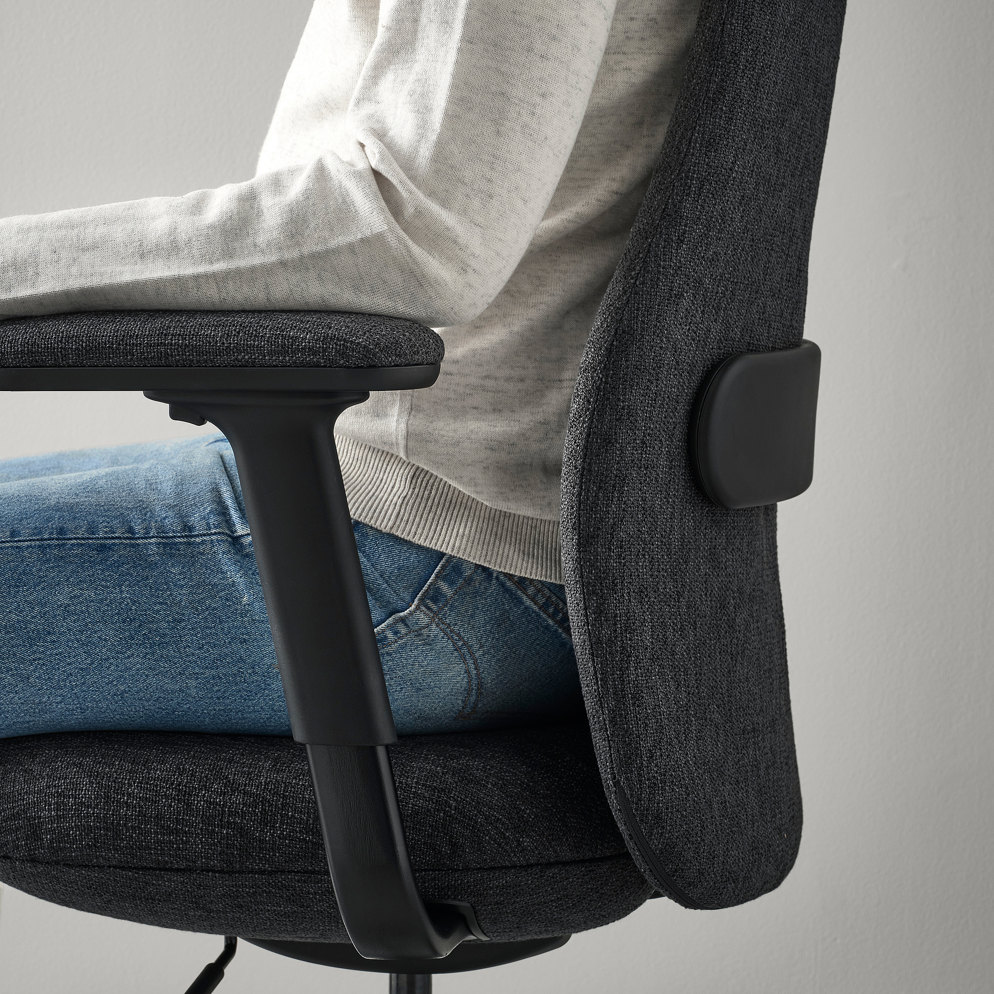 GRÖNFJÄLL office chair with arm/headrest