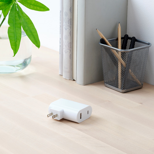 ÅSKSTORM - USB充電器 23W, 白色 | IKEA 線上購物 - PE761010_S4