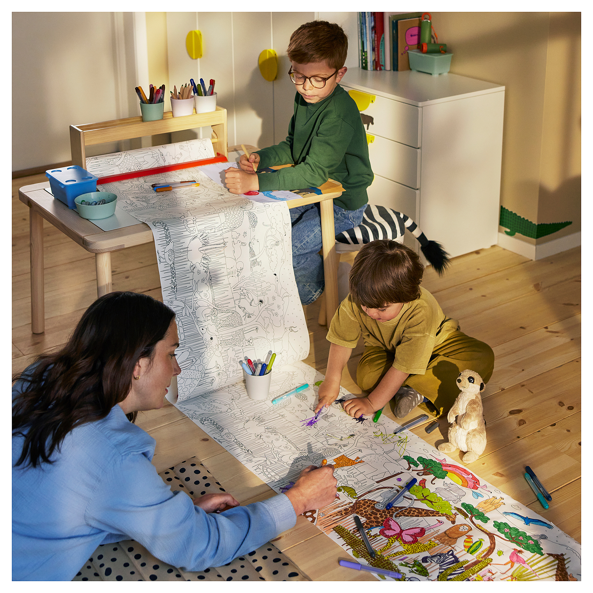 SANDLÖPARE colouring paper roll