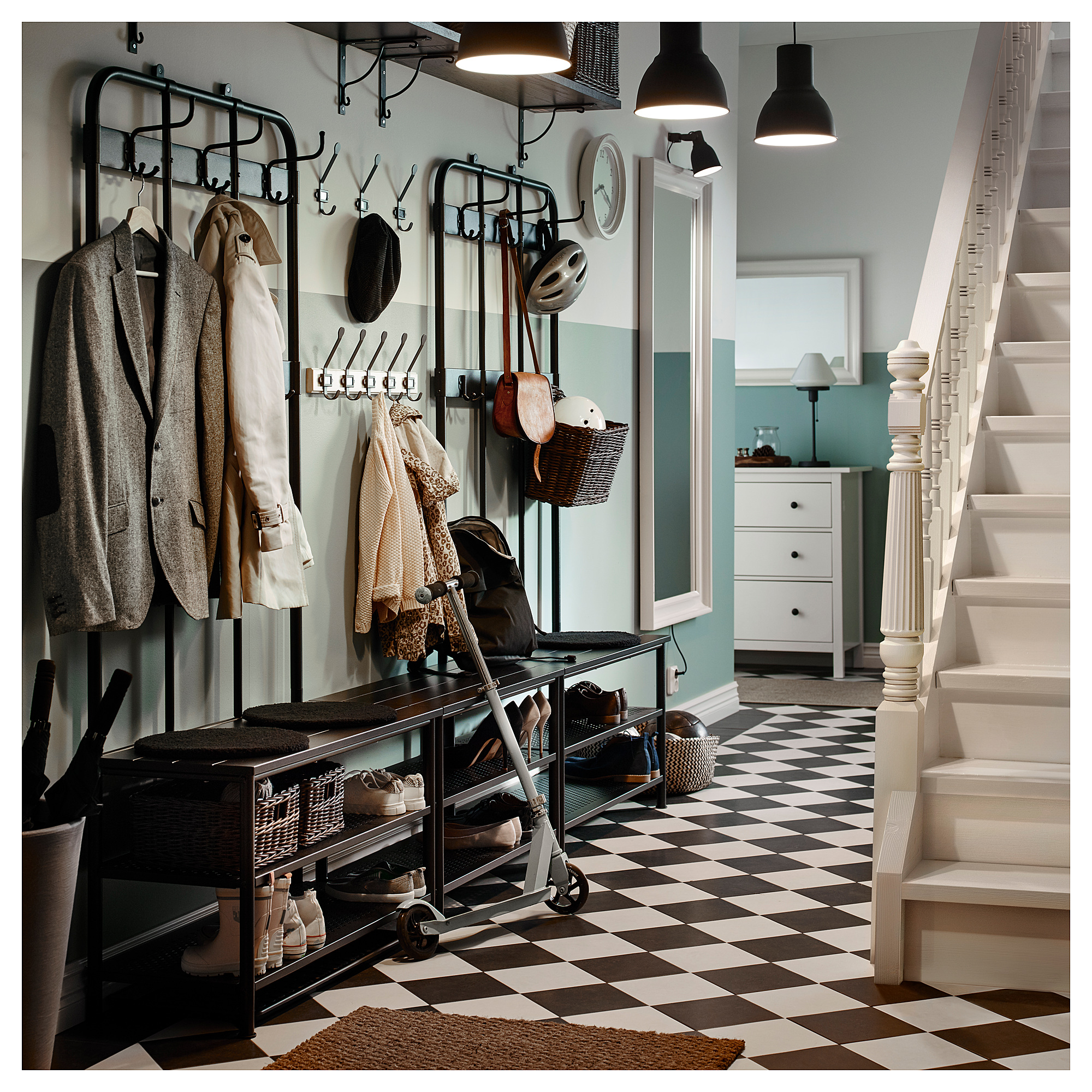 PINNIG coat rack with shoe storage bench