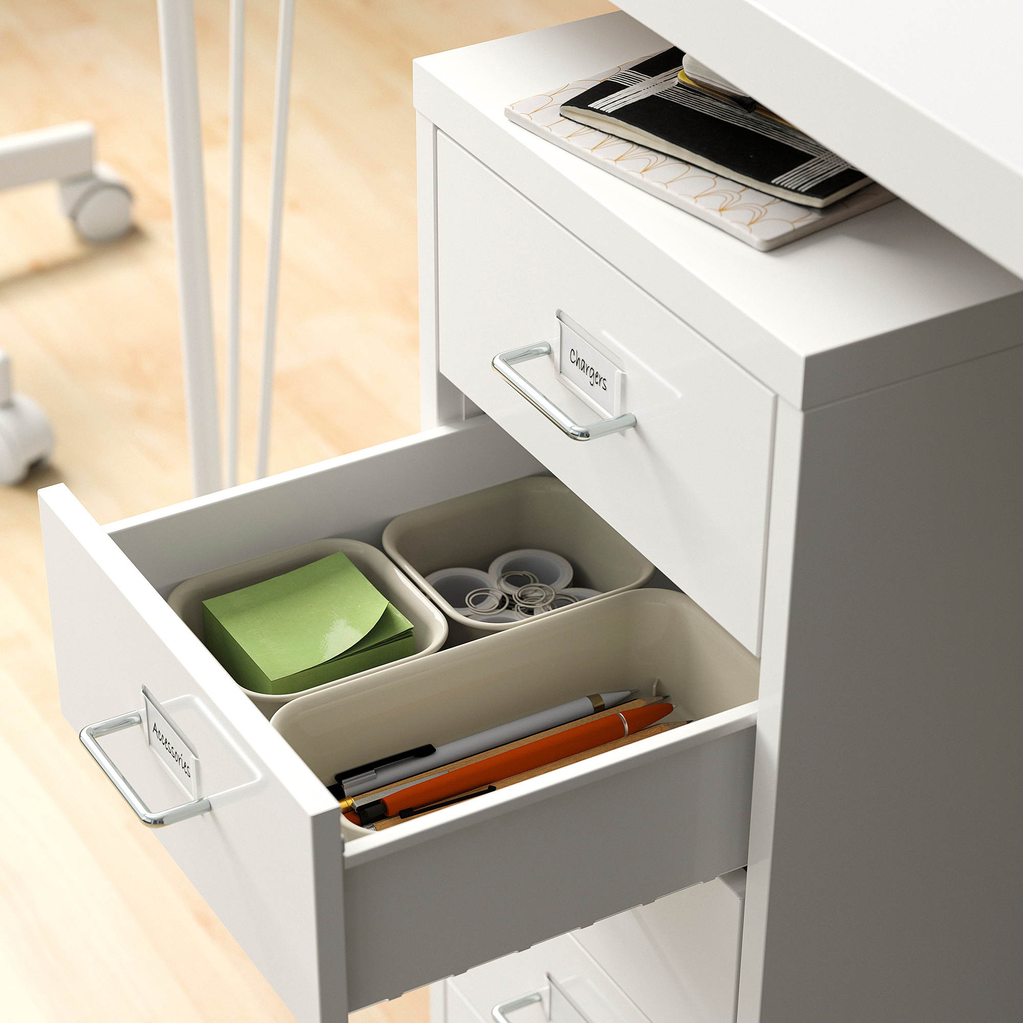 HELMER 附輪腳抽屜櫃