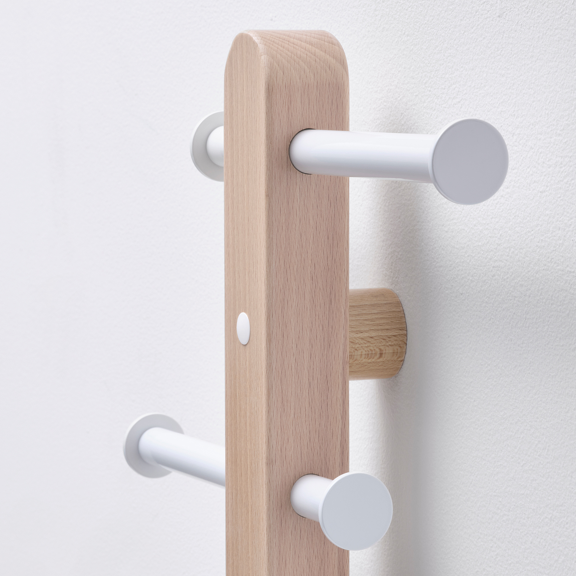 PLOGA vertical hook rack