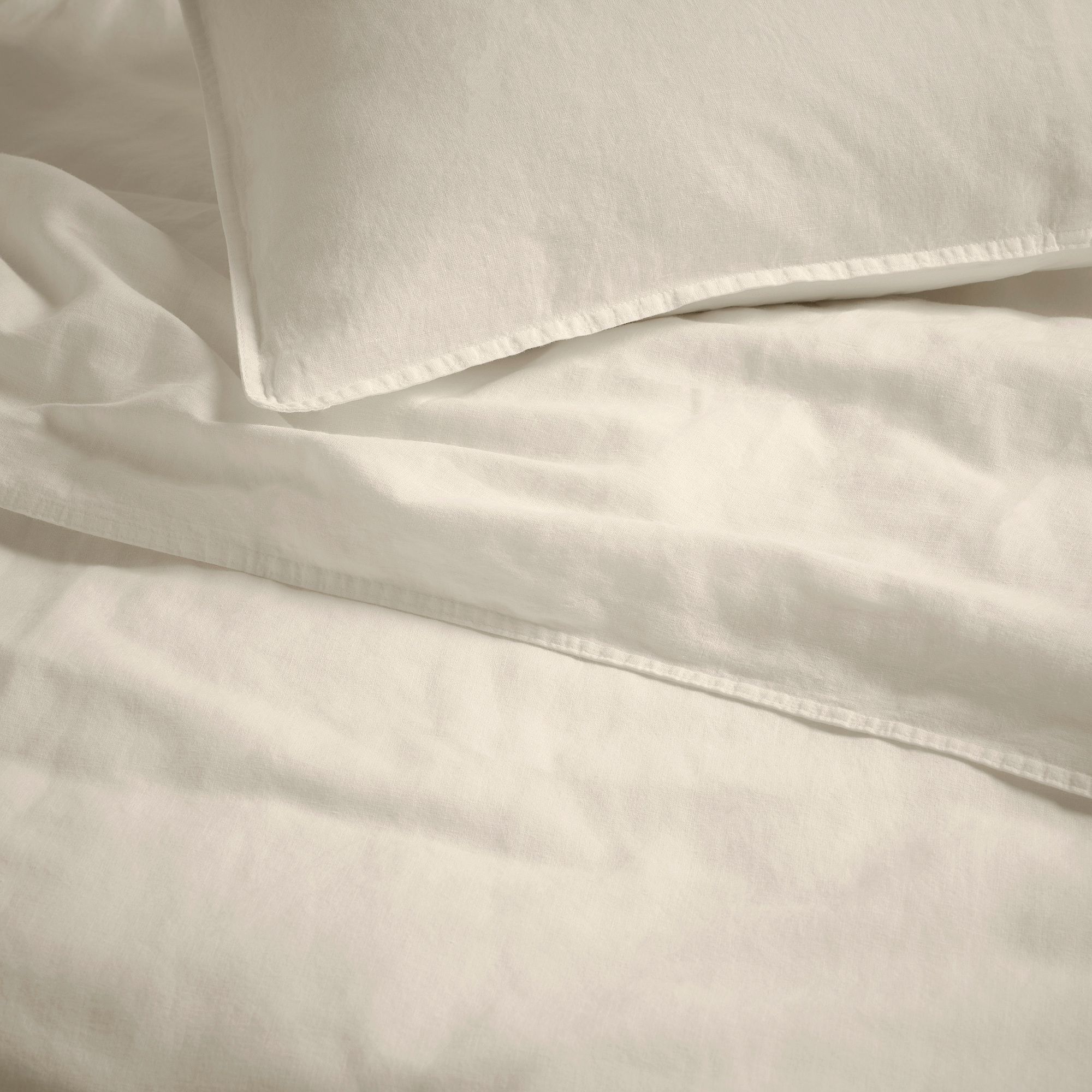 RUNDHAGTORN duvet cover and 2 pillowcases