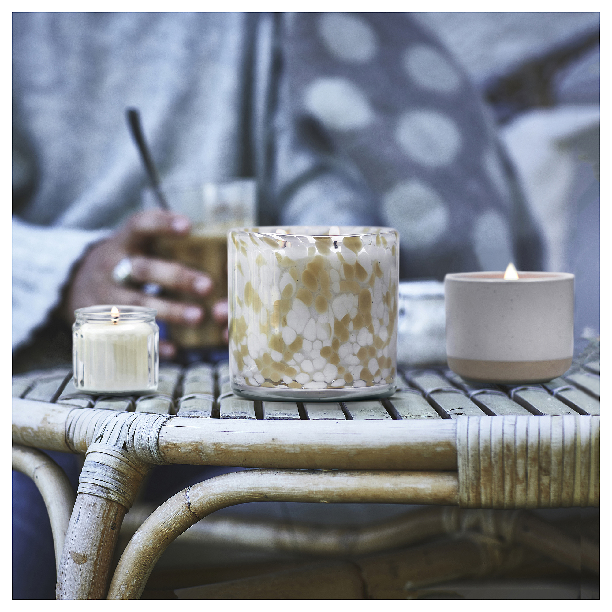 JÄMLIK scented candle in glass, 2 wicks