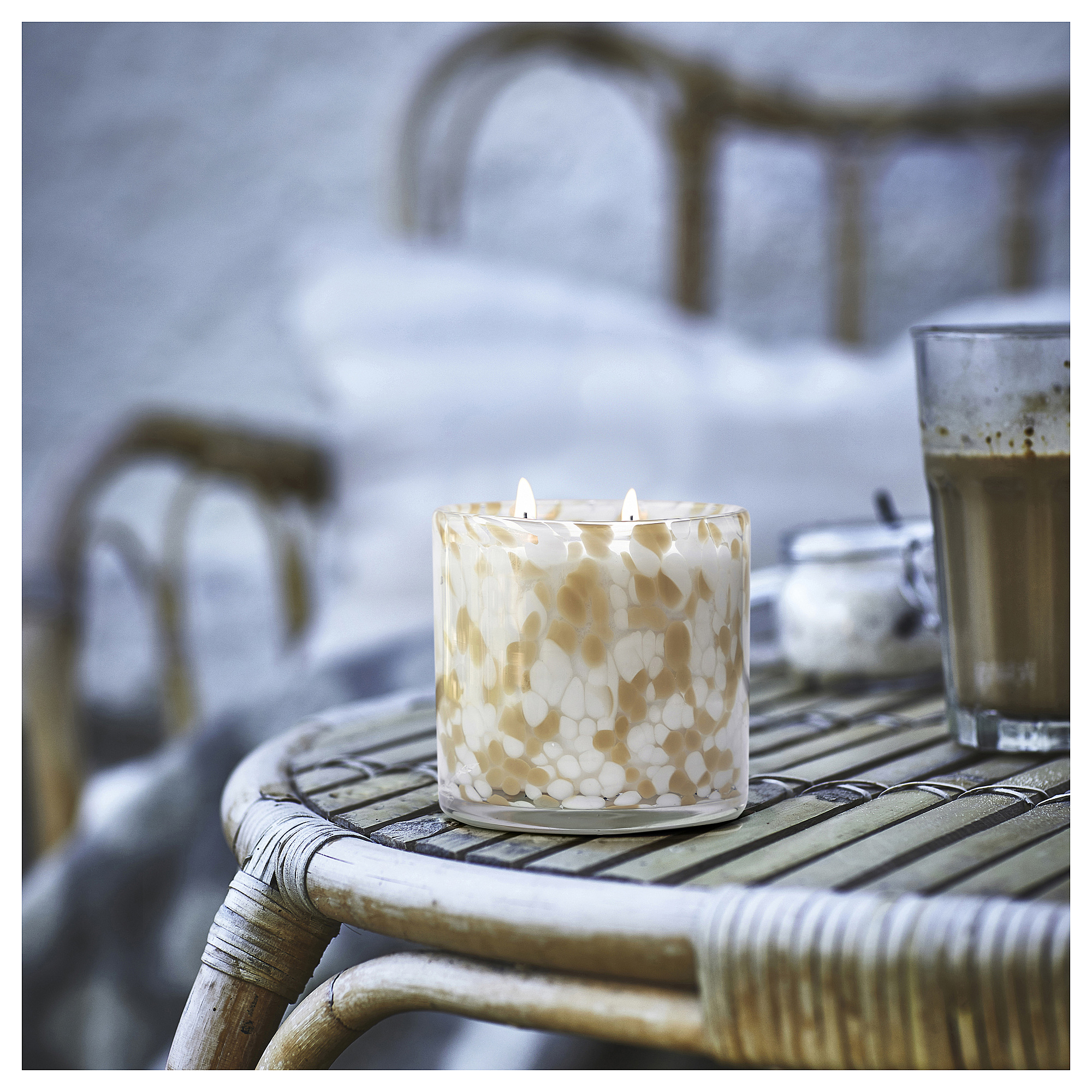 JÄMLIK scented candle in glass, 2 wicks