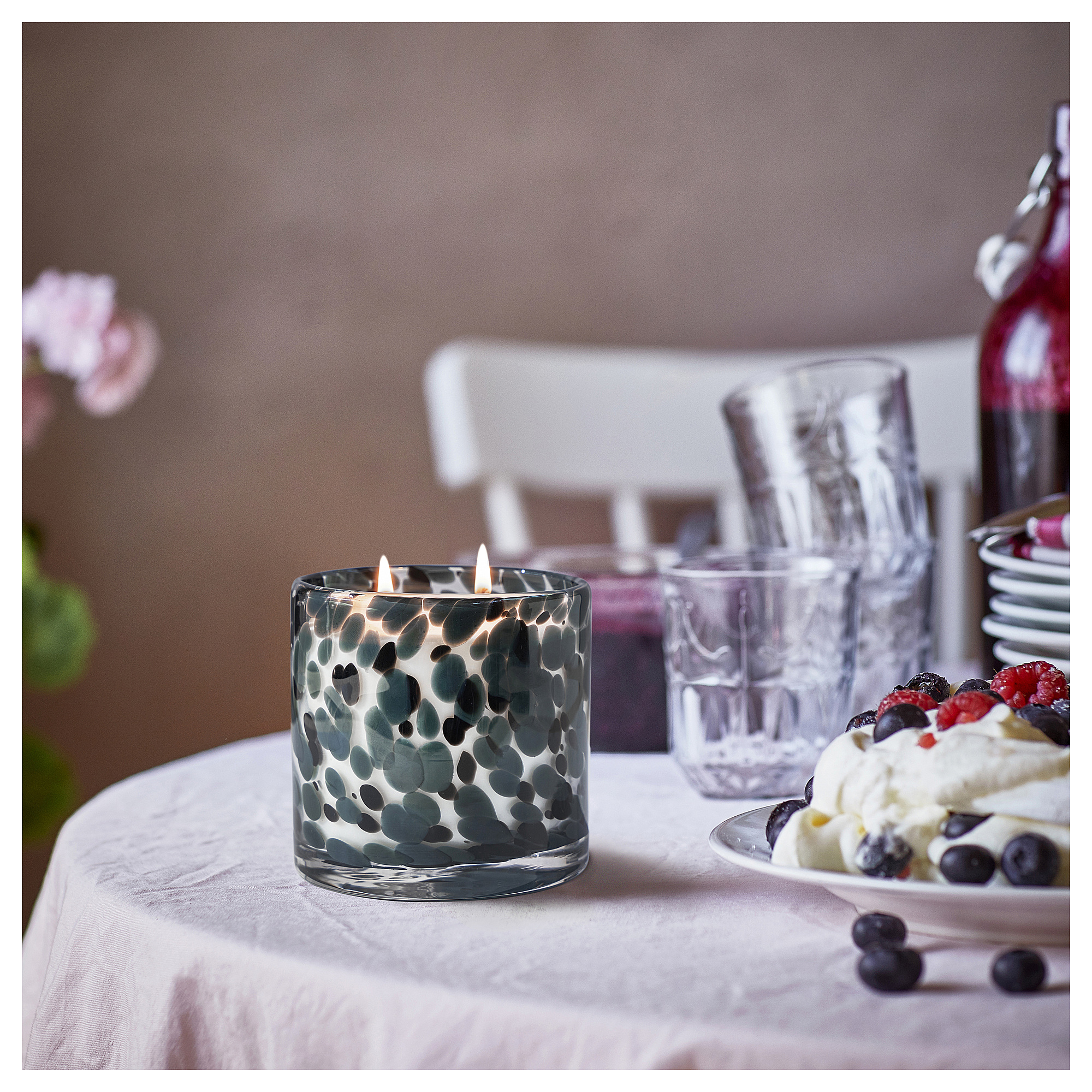 STÖRTSKÖN scented candle in glass, 2 wicks