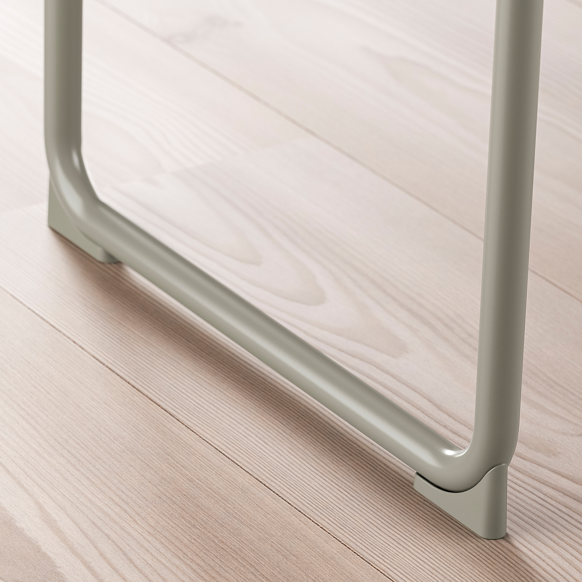 BLANKHÄLLAN 床邊桌