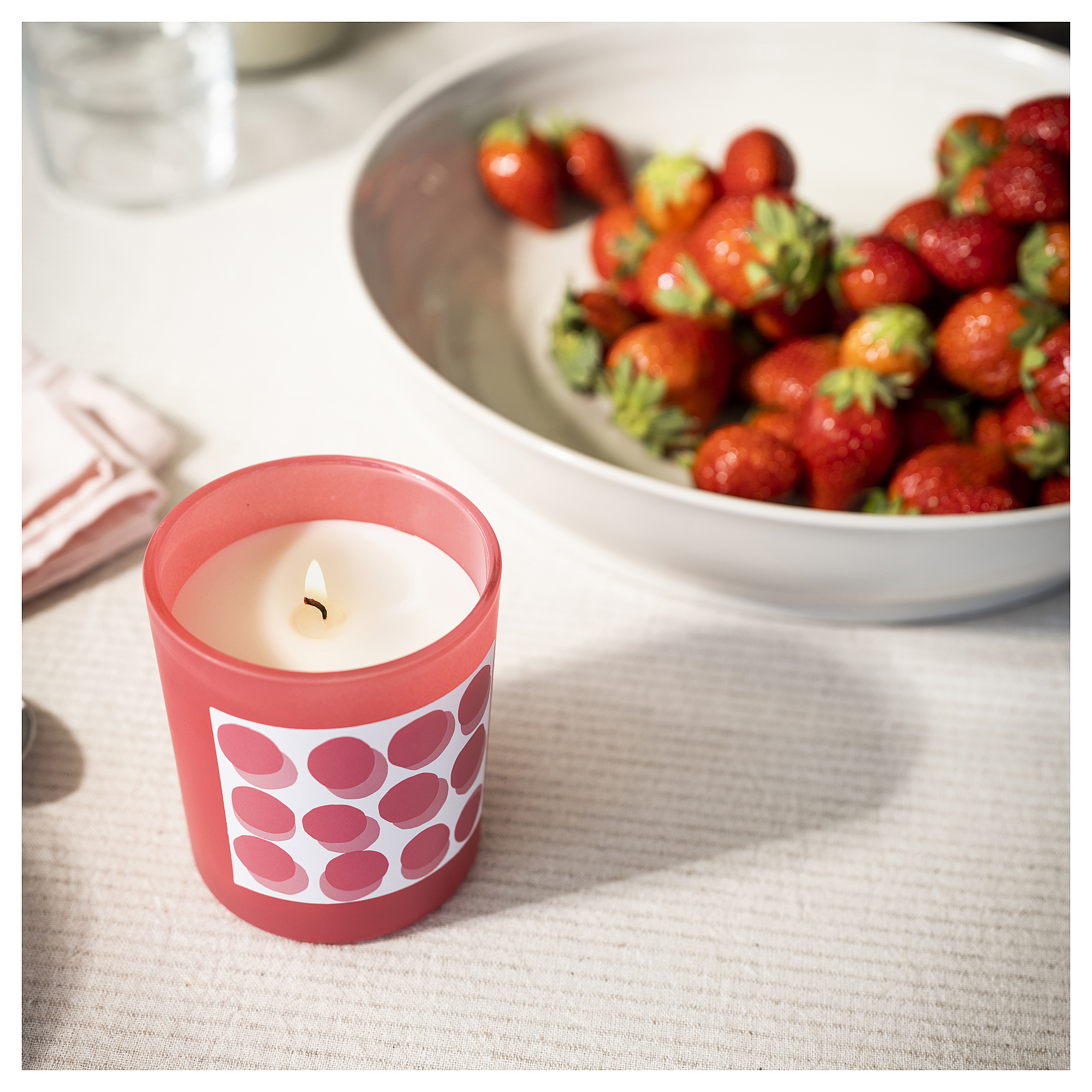 BLODBOK scented candle in glass