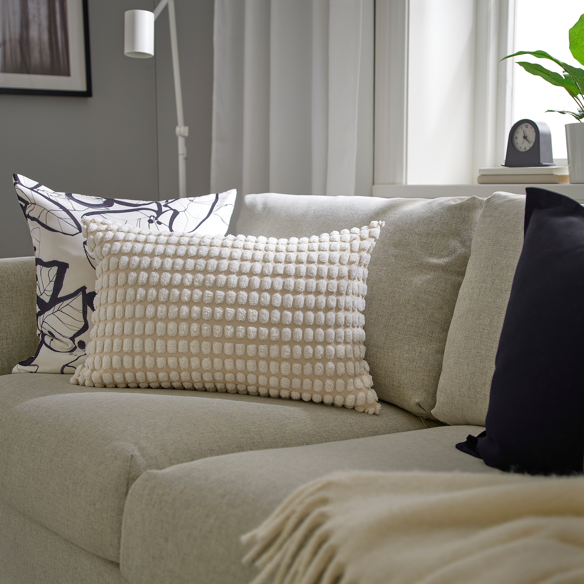 SVARTPOPPEL 靠枕套