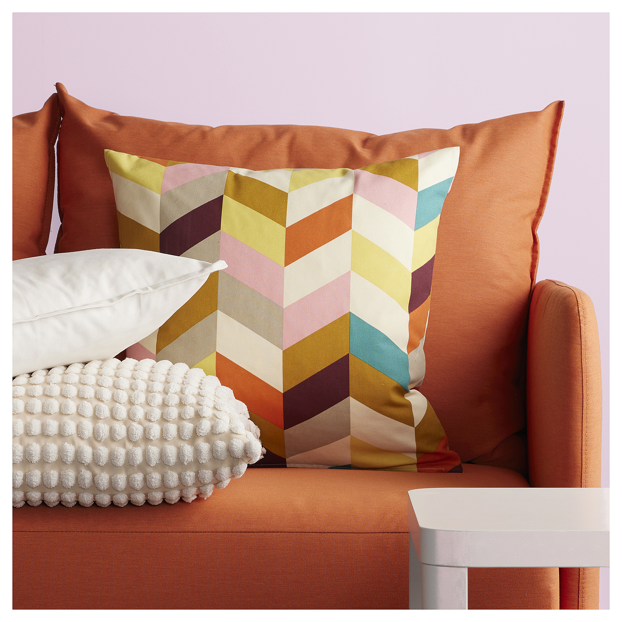 HANNELISE cushion