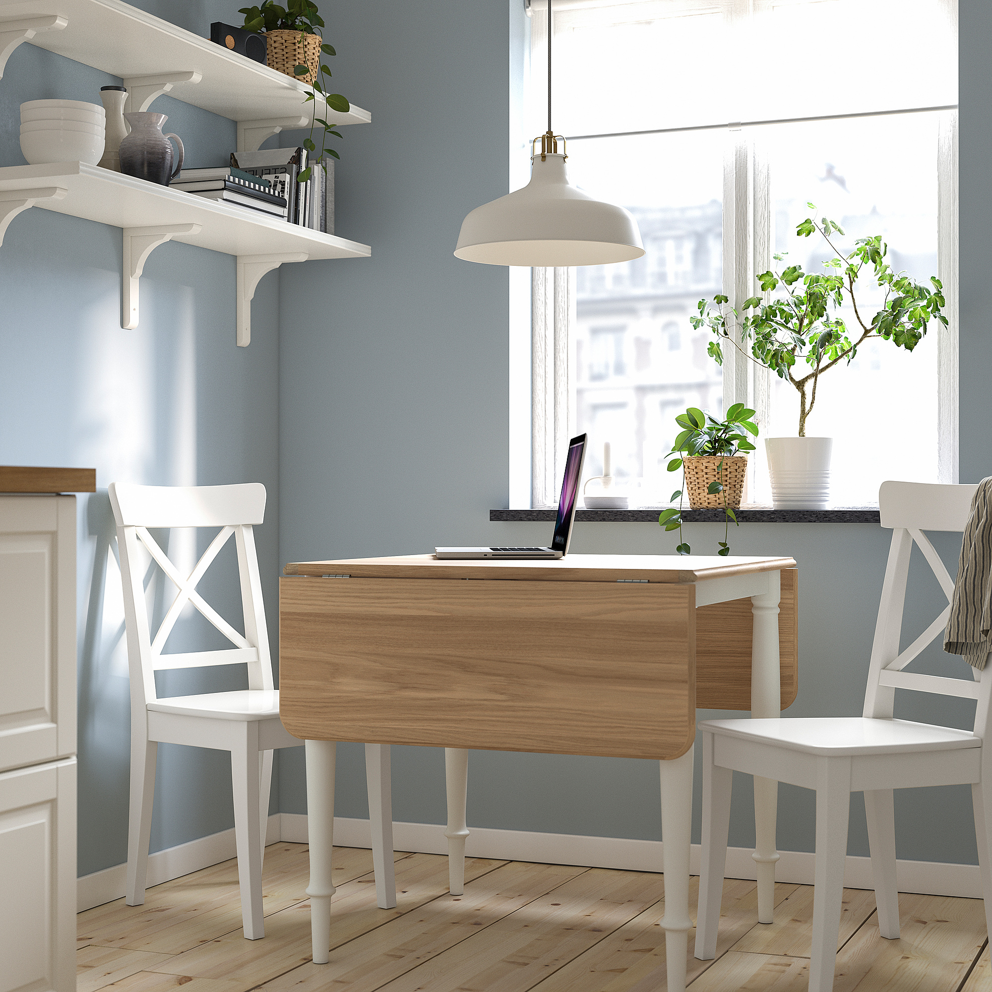 DANDERYD/INGOLF 一桌二椅