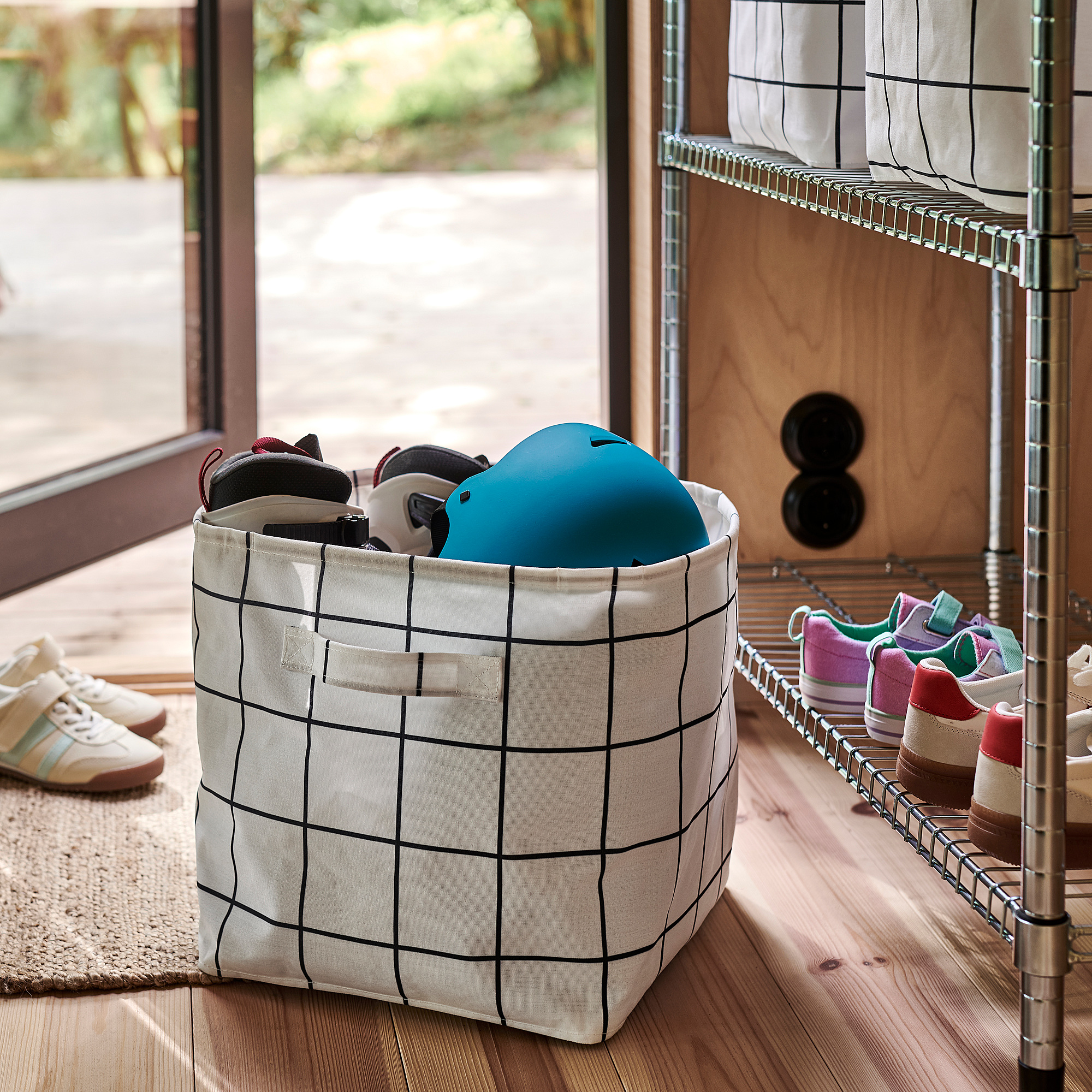 SLÅTTERVALL storage basket