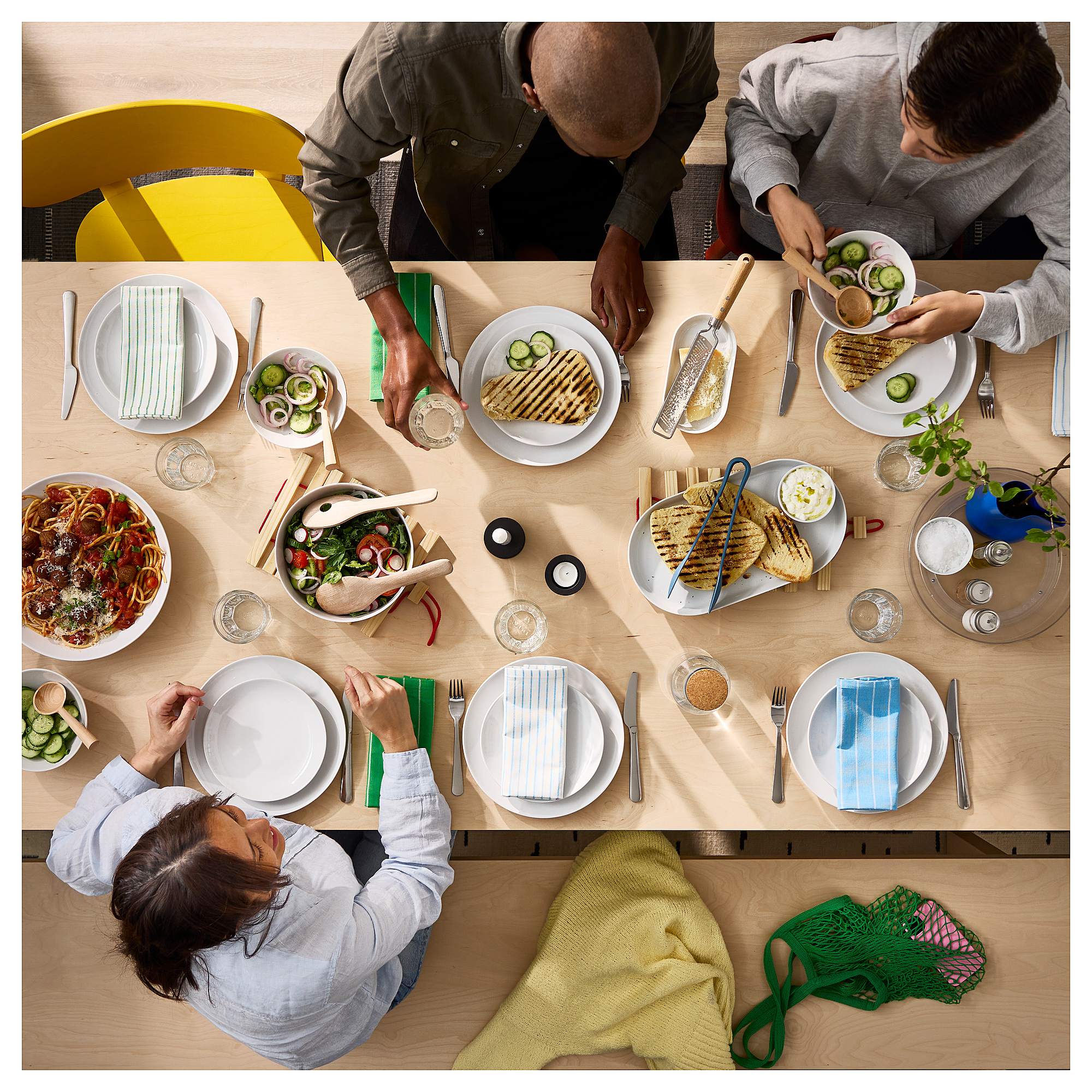 BERGSHYTTAN/LYCKAN 餐桌附6張餐椅