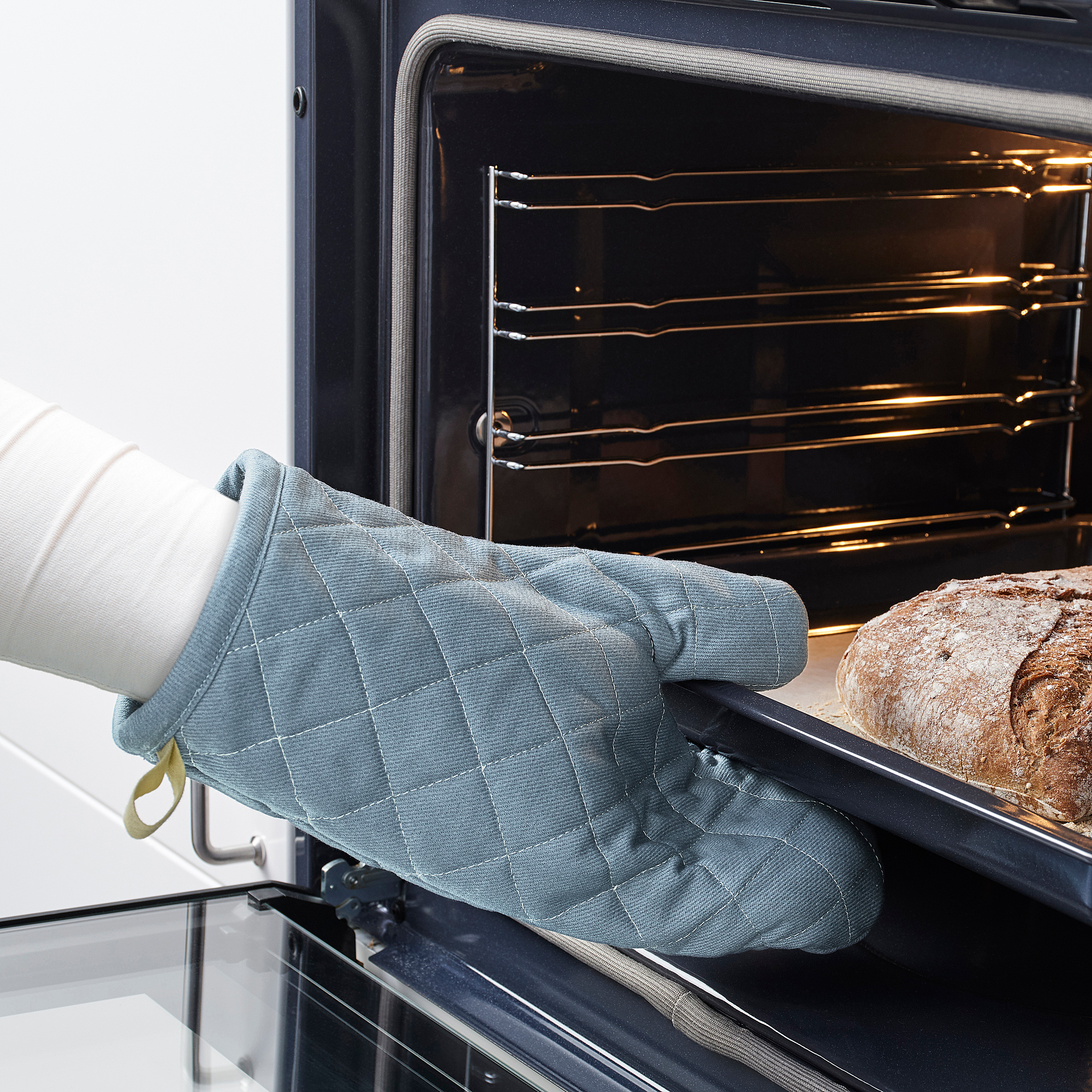 SANDVIVA oven glove