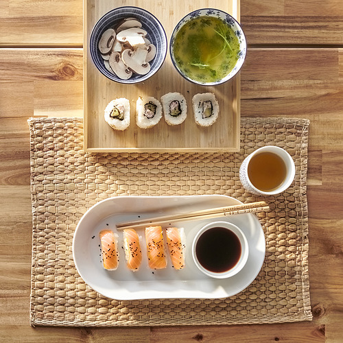 IKEA 365+ serving plate