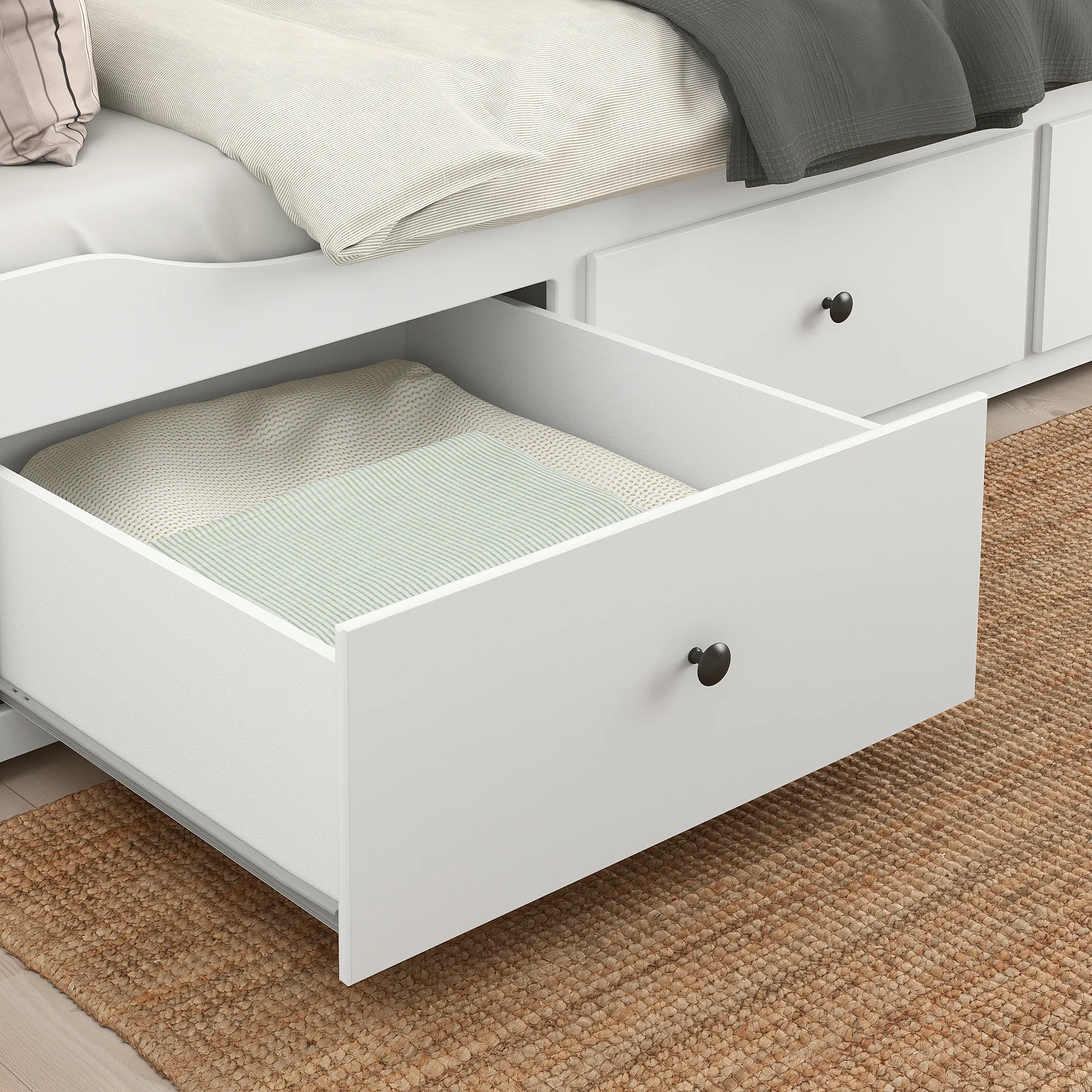 HEMNES 坐臥兩用床框附三個床底收納盒
