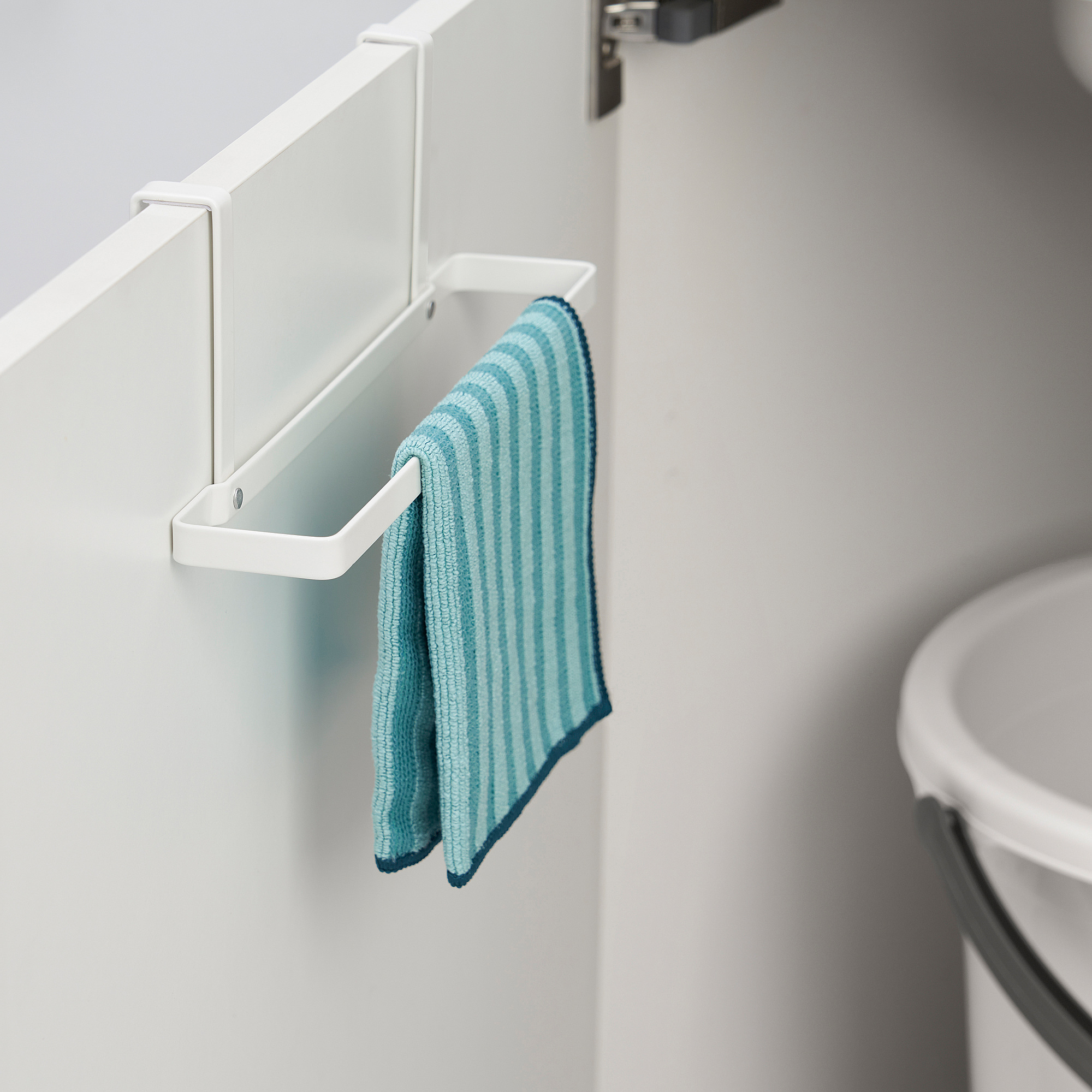 PÅLYCKE clip-on towel rack