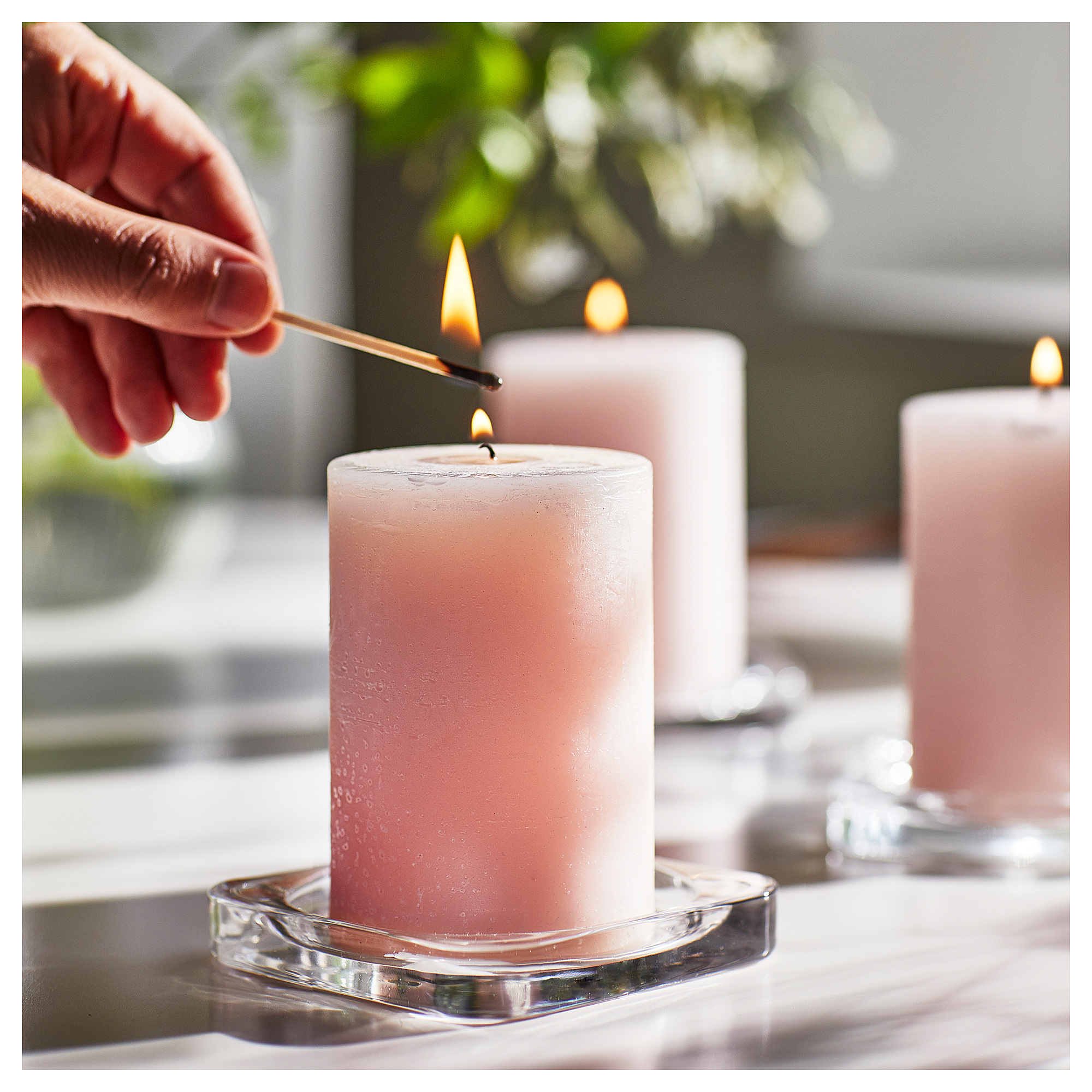 LUGNARE scented pillar candle